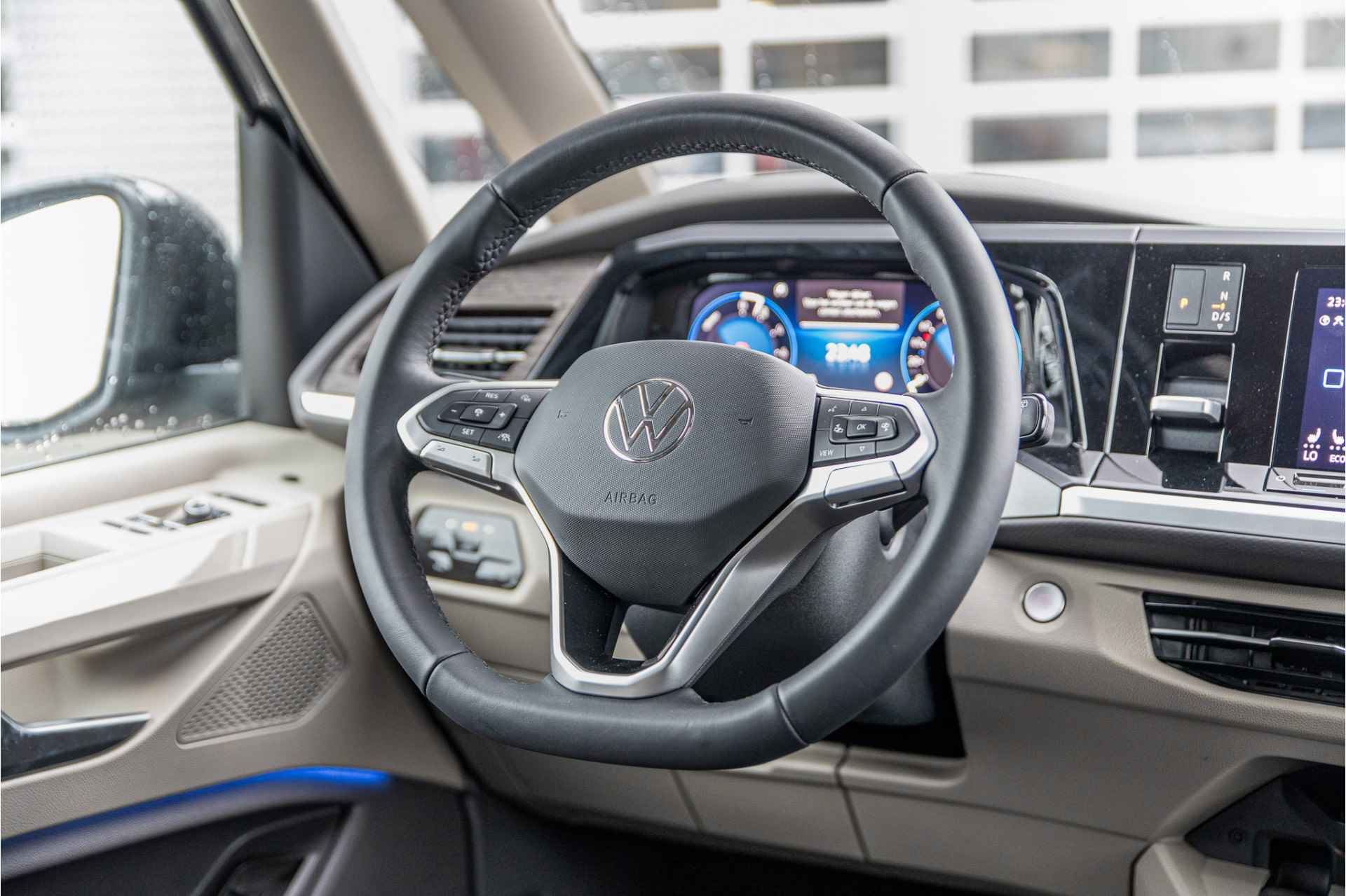 Volkswagen Multivan 1.4 eHybrid L1H1 Style | Rijklaar | Direct leverbaar! - 13/39
