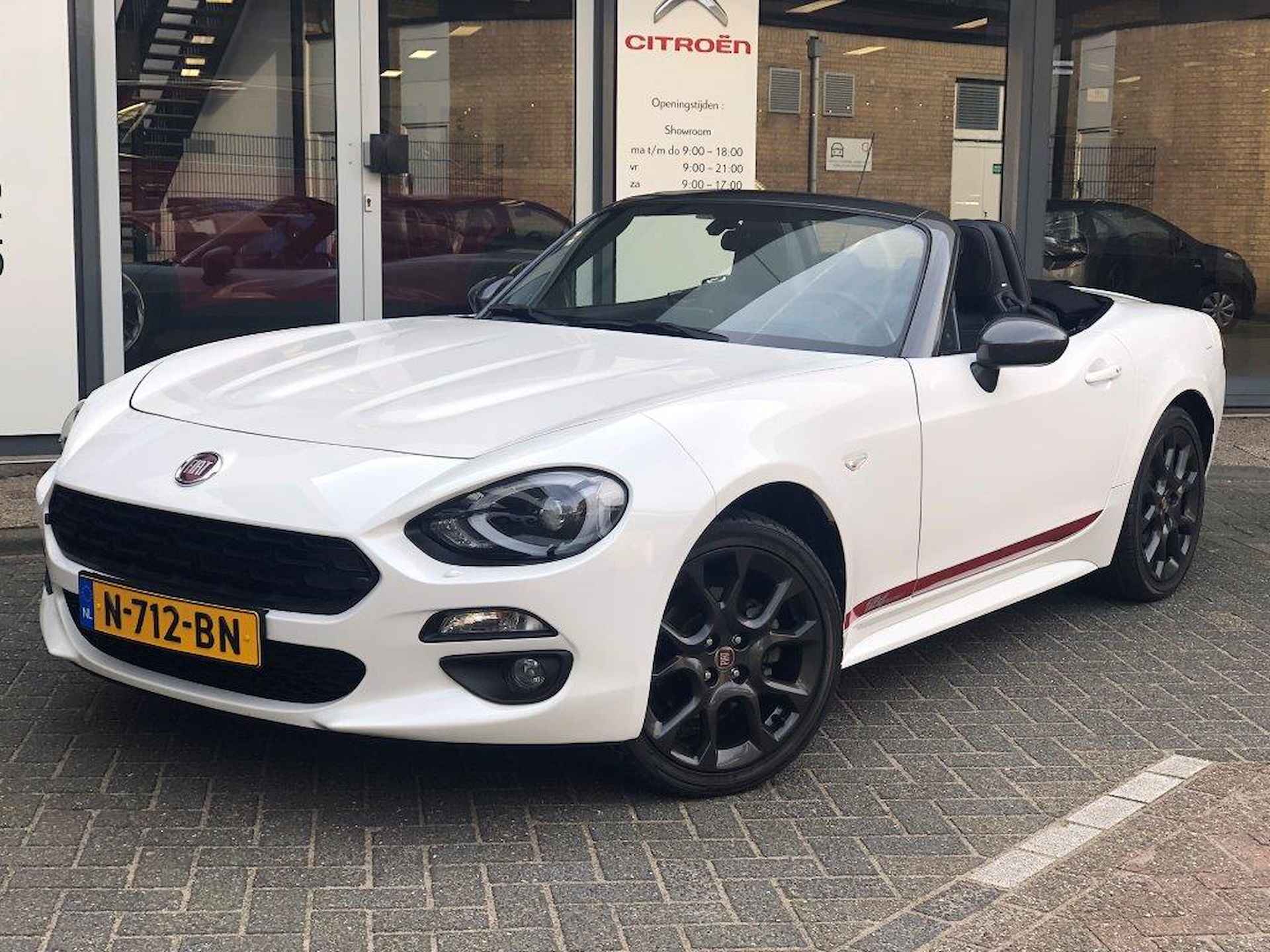 Fiat 124 Spider 140pk Automaat LUSSO - 20/23