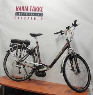 Trek TM500+ Hybride fiets Dames E-bike bij viaBOVAG.nl
