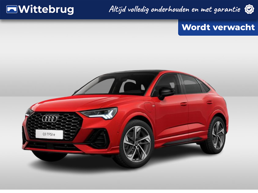 Audi Q3 Sportback 45 TFSI e 245pk s-tronic S Line exterieur | Panoramadak | Optiek zwart | Comfortsleutel | Trekhaak | Stoelverwarming | 19" LM velgen | Sportstoelen | Parkeerassistent