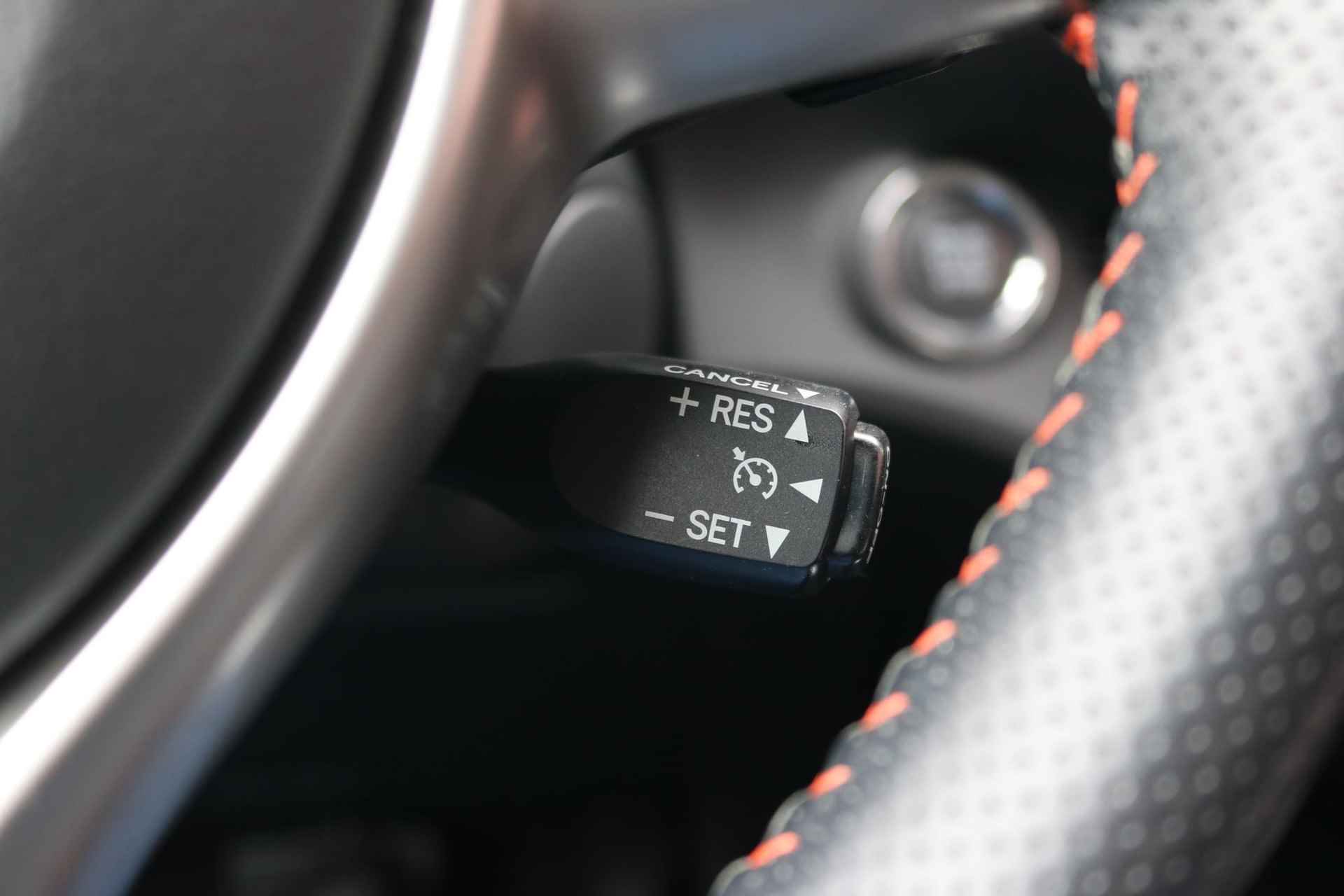 Toyota Yaris 1.3 VVT-i Dynamic | Automaat | Trekhaak - 16/33