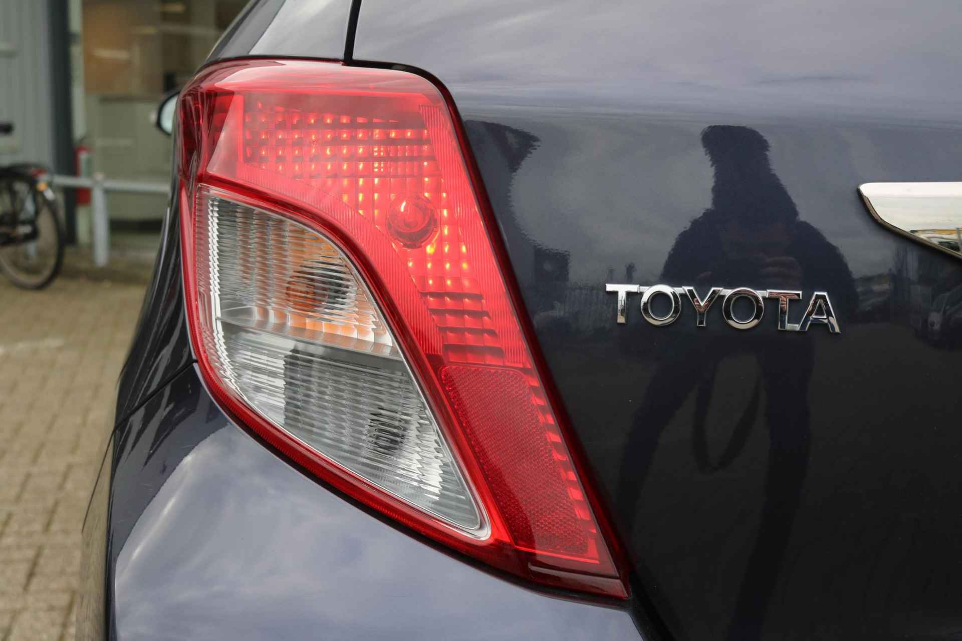 Toyota Yaris 1.3 VVT-i Dynamic | Automaat | Trekhaak - 20/33