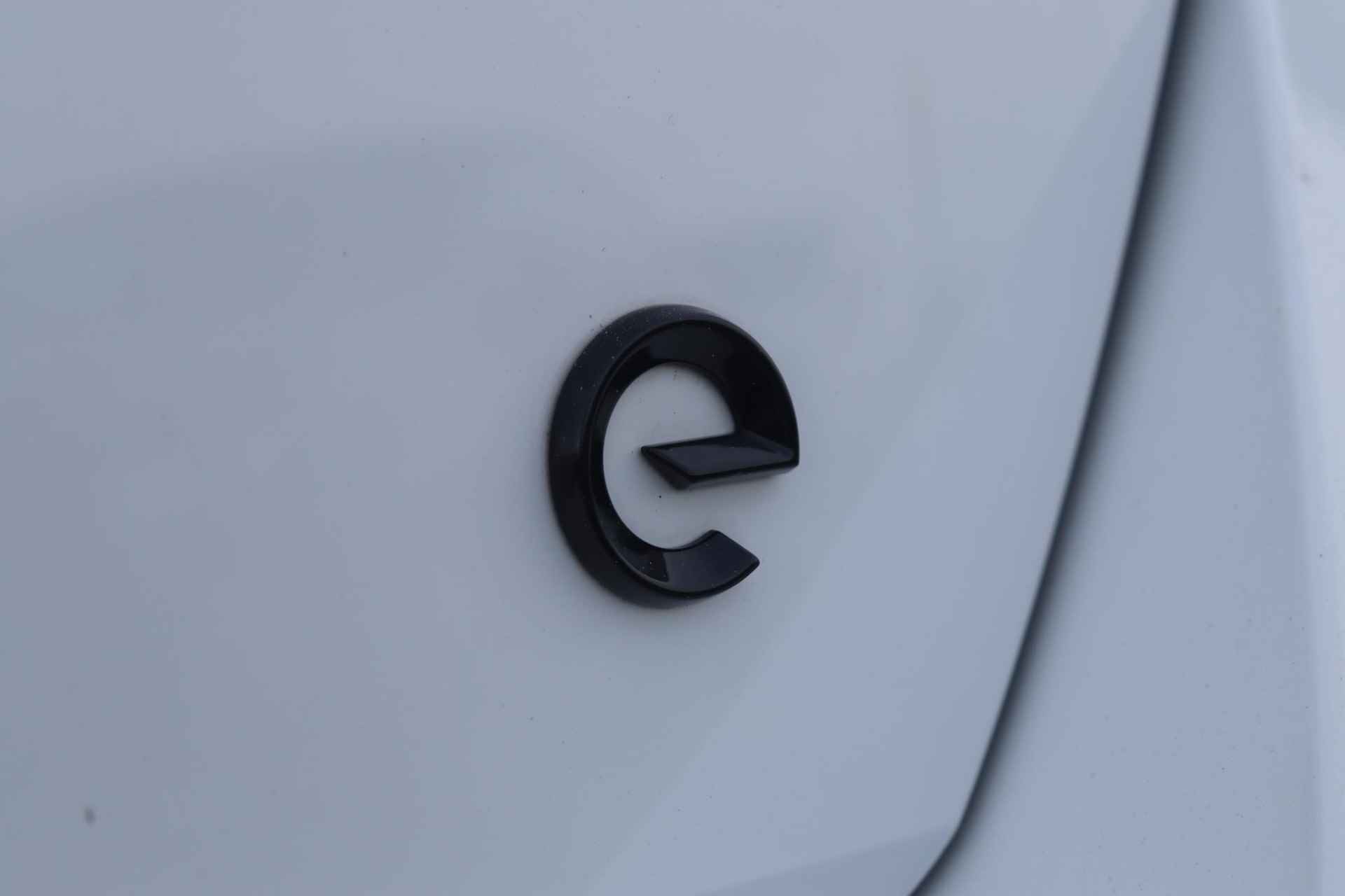 Opel Astra Electric 54 kWh GS Ultimate / Panoramadak / Head-up display / 360 Camera / Alcantara - 37/68