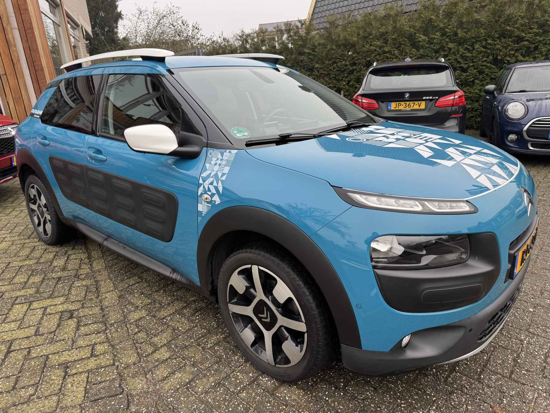 Citroën C4 Cactus 1.2 PT 110pk RipCurl, Pano | Trekhaak | Camera - 29/34