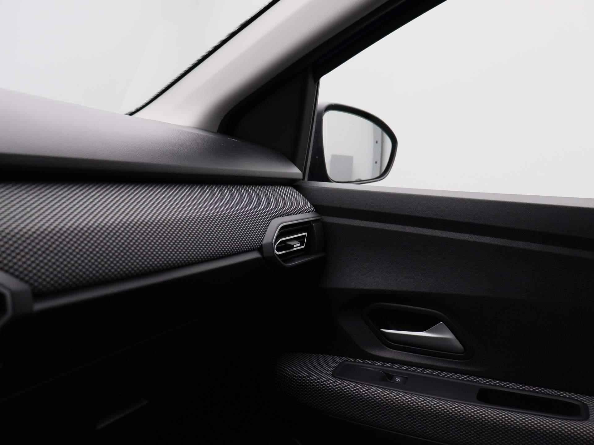 Dacia Sandero 1.0 - 90PK TCe Expression | Navigatie | Airco | Parkeersensoren | Apple Carplay/Android Auto | Cruise Control | Licht & Regen Sensor | LED Lampen | - 23/30
