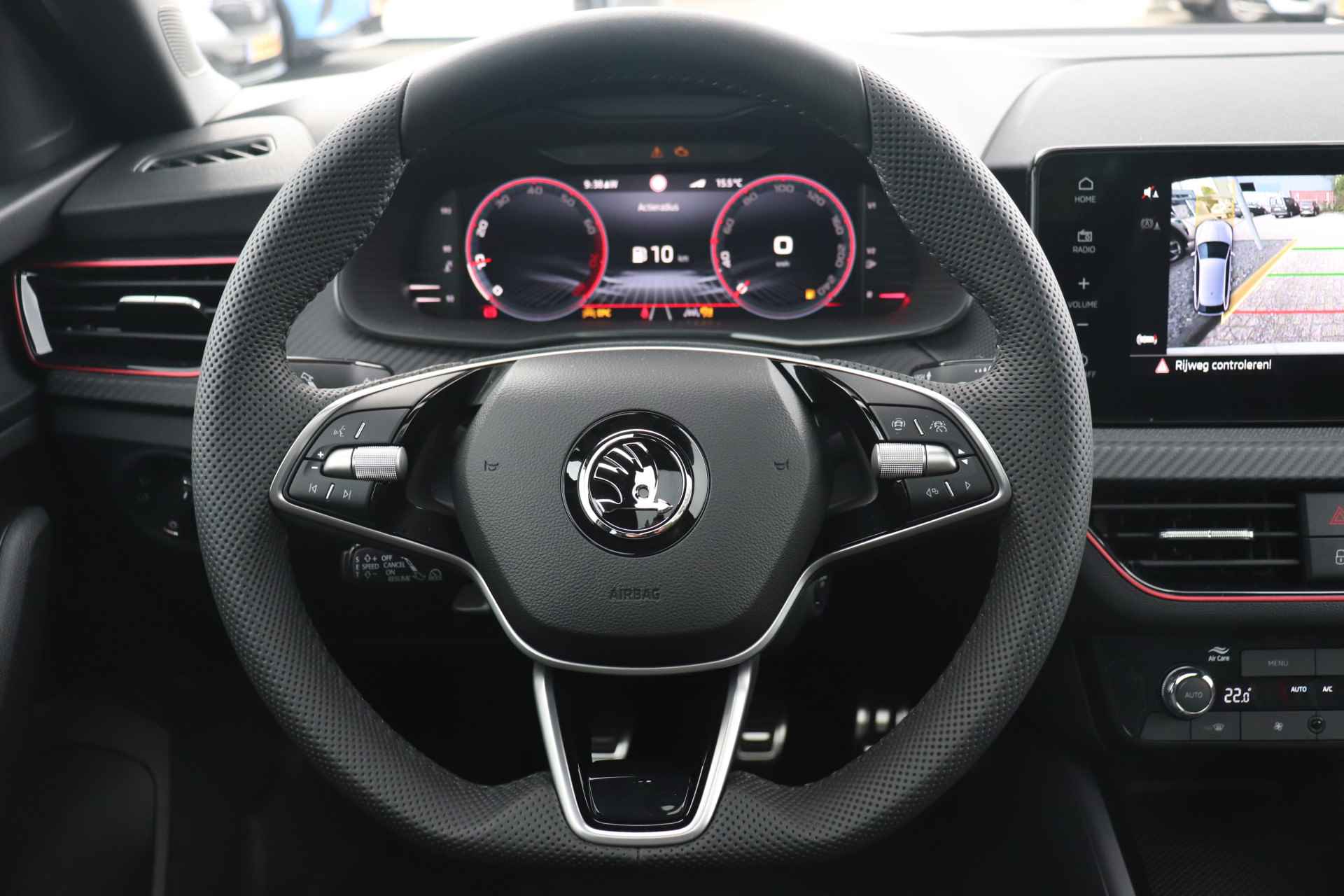 Škoda Scala 1.0 TSI Monte Carlo | Panorama dak | Navigatie | Adaptieve cruise control | Elektrische achterklep | Virtual cockpit | 18 inch - 20/34
