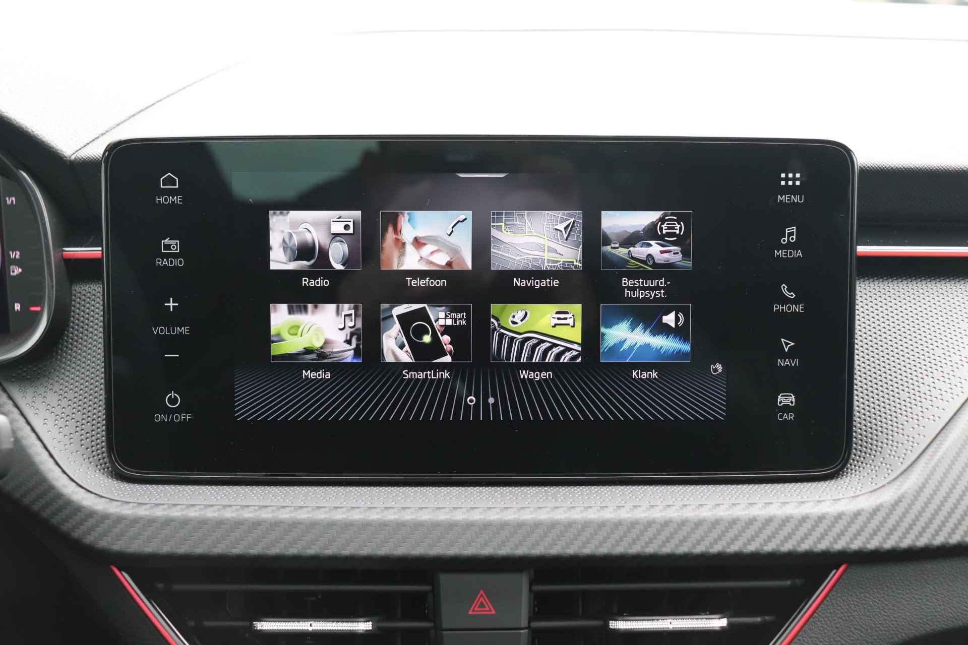 Škoda Scala 1.0 TSI Monte Carlo | Panorama dak | Navigatie | Adaptieve cruise control | Elektrische achterklep | Virtual cockpit | 18 inch - 27/34