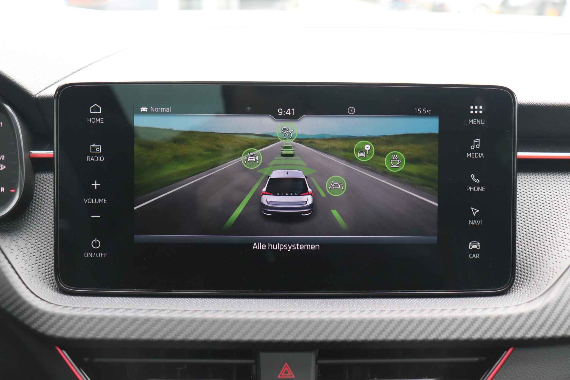 Škoda Scala 1.0 TSI Monte Carlo | Panorama dak | Navigatie | Adaptieve cruise control | Elektrische achterklep | Virtual cockpit | 18 inch - 28/34