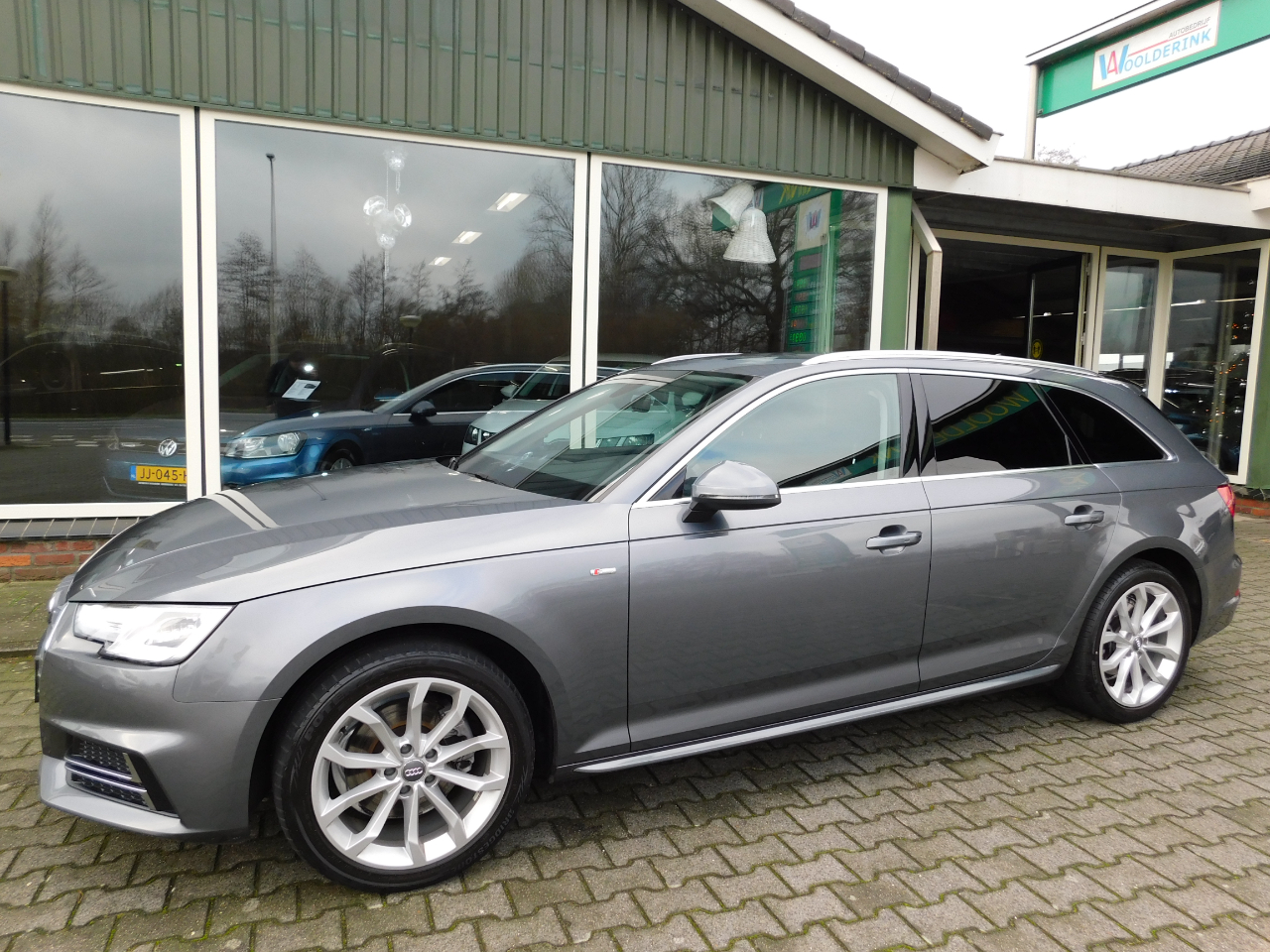 Audi A4 AVANT 1.4TFSI Sport S-line! All-in Prijs! 44000KM!!!