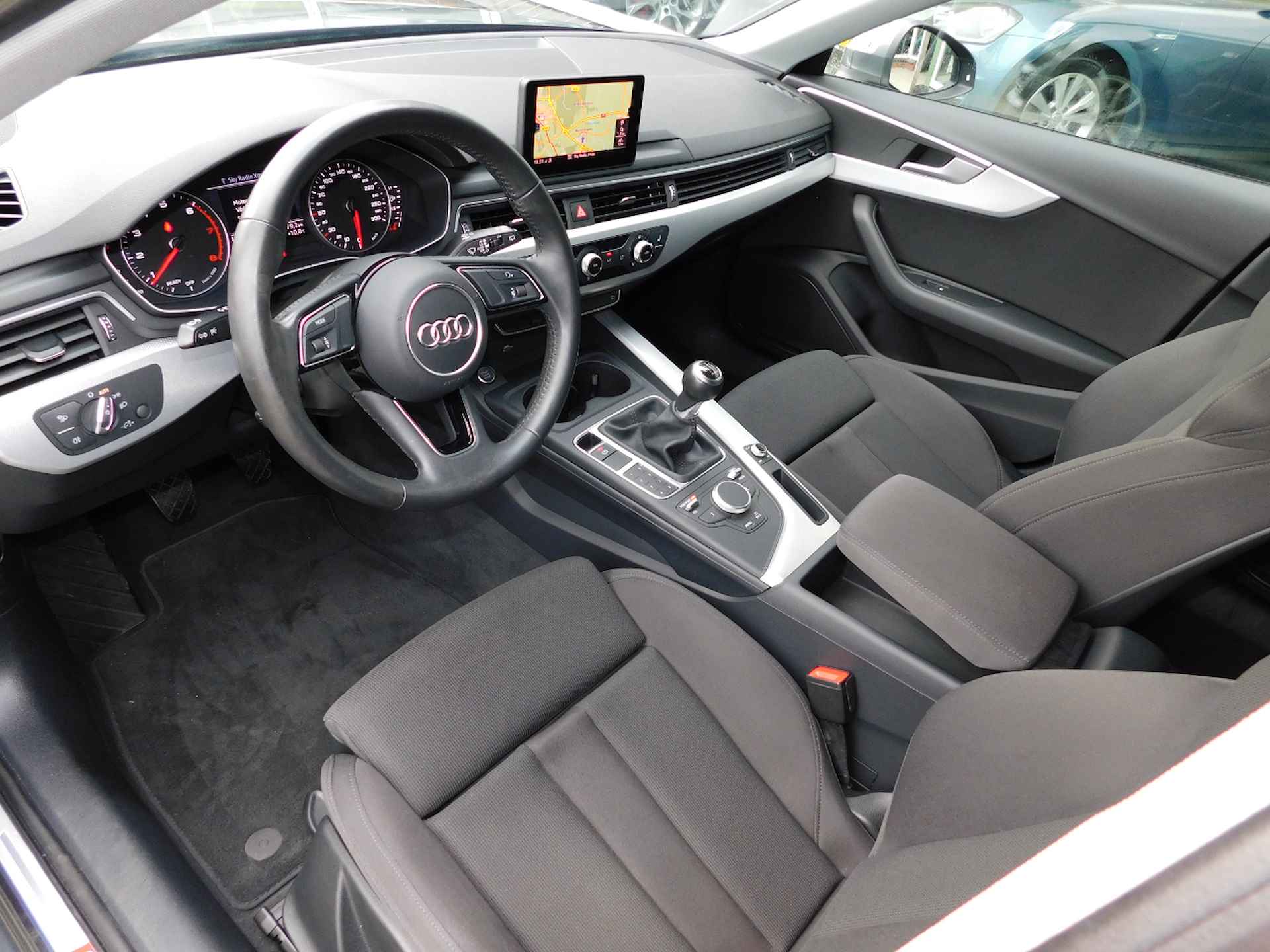 Audi A4 AVANT 1.4TFSI Sport S-line! All-in Prijs! 44000KM!!! - 2/31