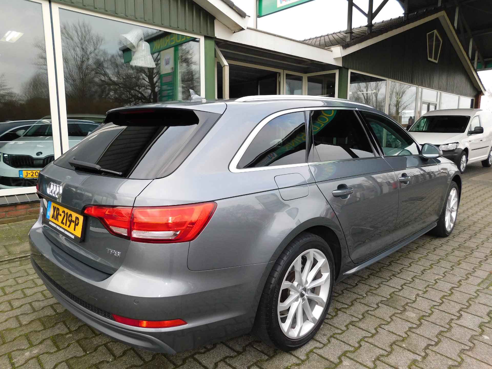 Audi A4 AVANT 1.4TFSI Sport S-line! All-in Prijs! 44000KM!!! - 25/31