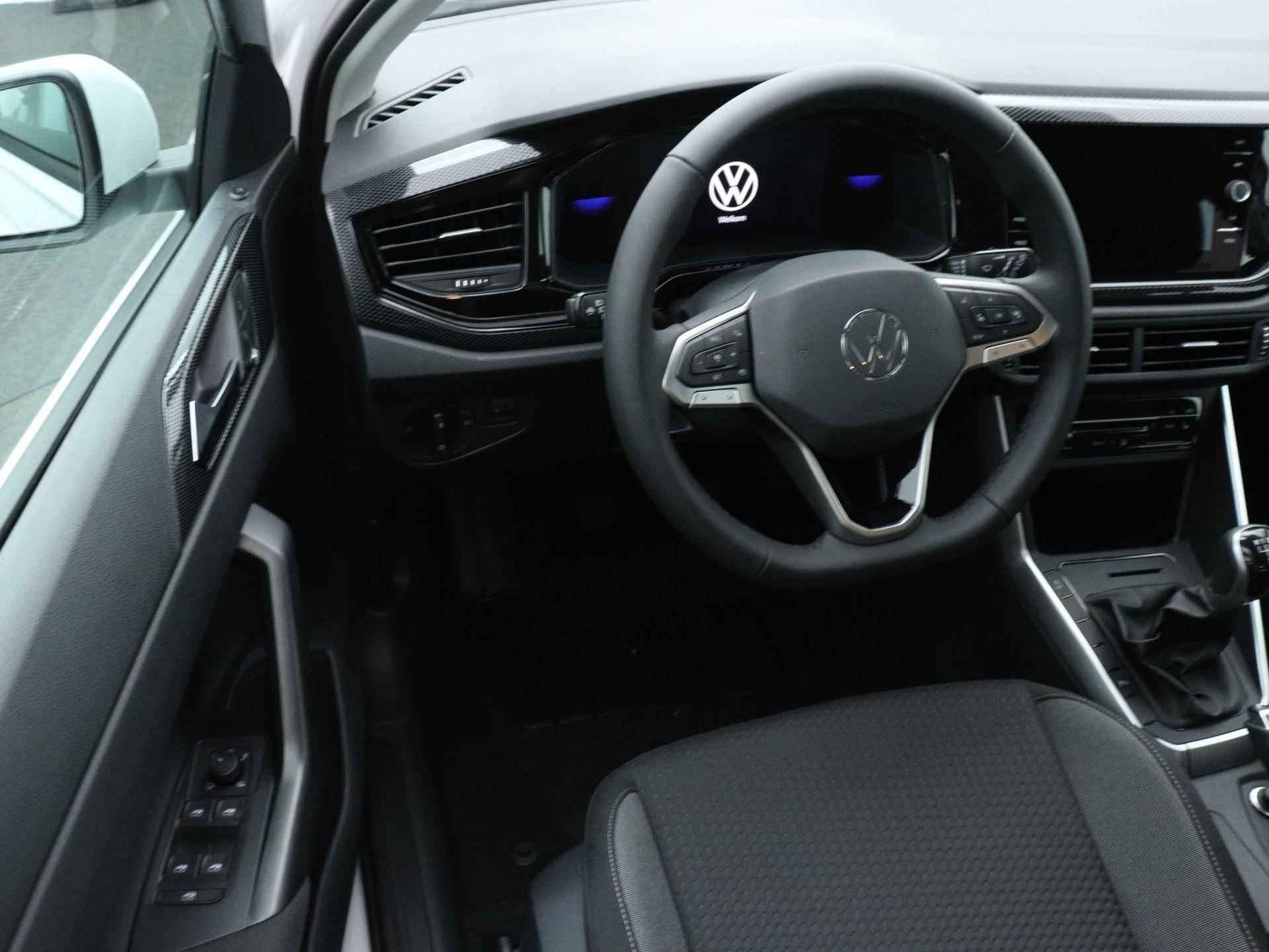 Volkswagen Polo 1.0 TSI Life Business 95 PK | Apple Carplay | Navigatie | Parkeersensoren | Climate control | Adaptieve cruise control | 15" Lichtmetalen velgen | LED koplampen | Digital cockpit | - 3/21