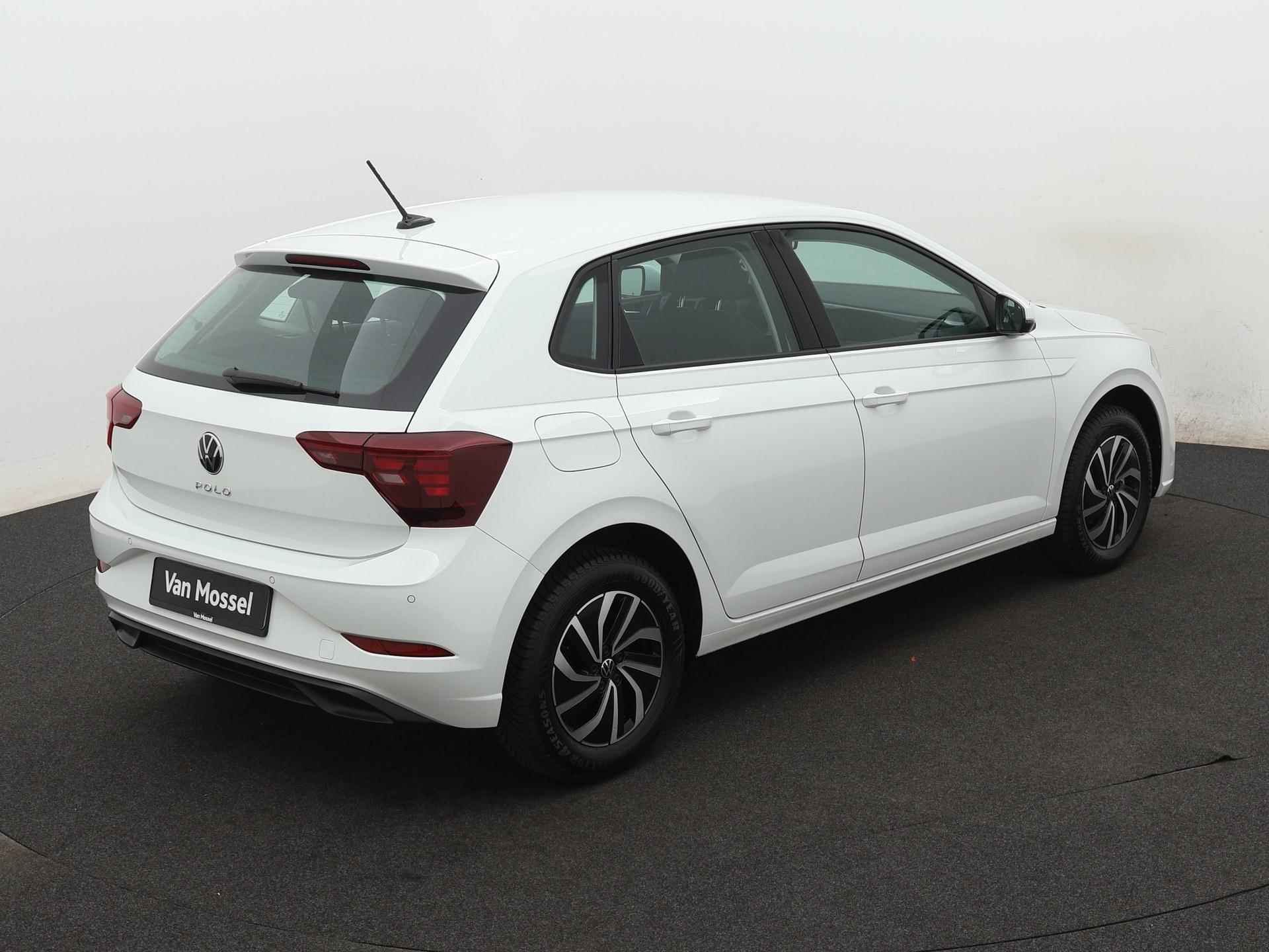 Volkswagen Polo 1.0 TSI Life Business 95 PK | Apple Carplay | Navigatie | Parkeersensoren | Climate control | Adaptieve cruise control | 15" Lichtmetalen velgen | LED koplampen | Digital cockpit | - 7/21