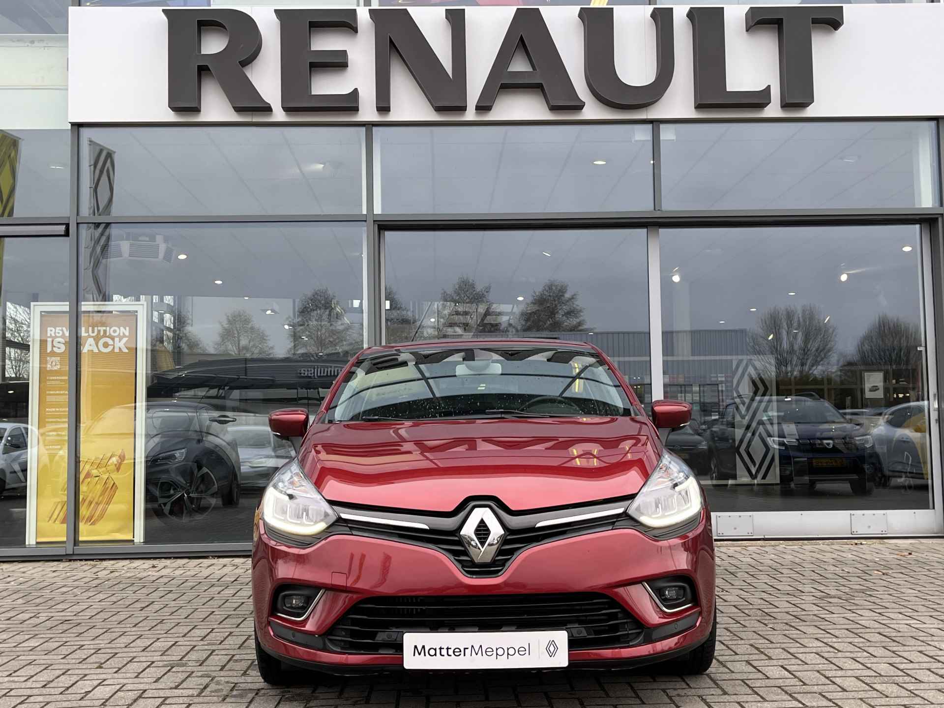 Renault Clio 0.9 TCe Intens | Trekhaak Afn | NL Auto | Navigatie | Climate Control | Camera | Parkeersensoren V+A | Bluetooth | DAB - 3/31