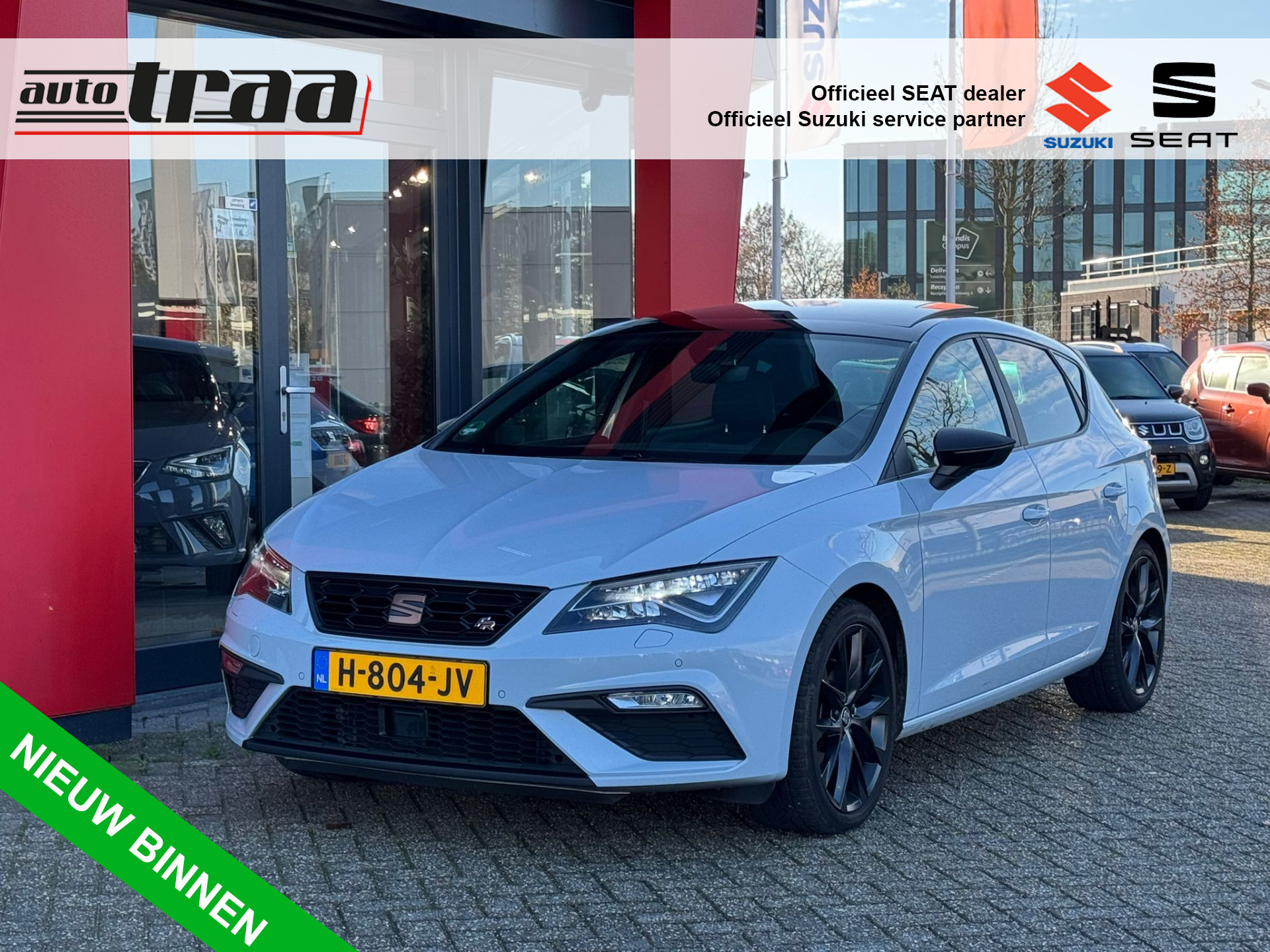 SEAT Leon 1.5 TSI FR Ultimate Edition Black / PANO / BEATS AUDIO / DCC / 18'' LMV / AFN. TREKHAAK /