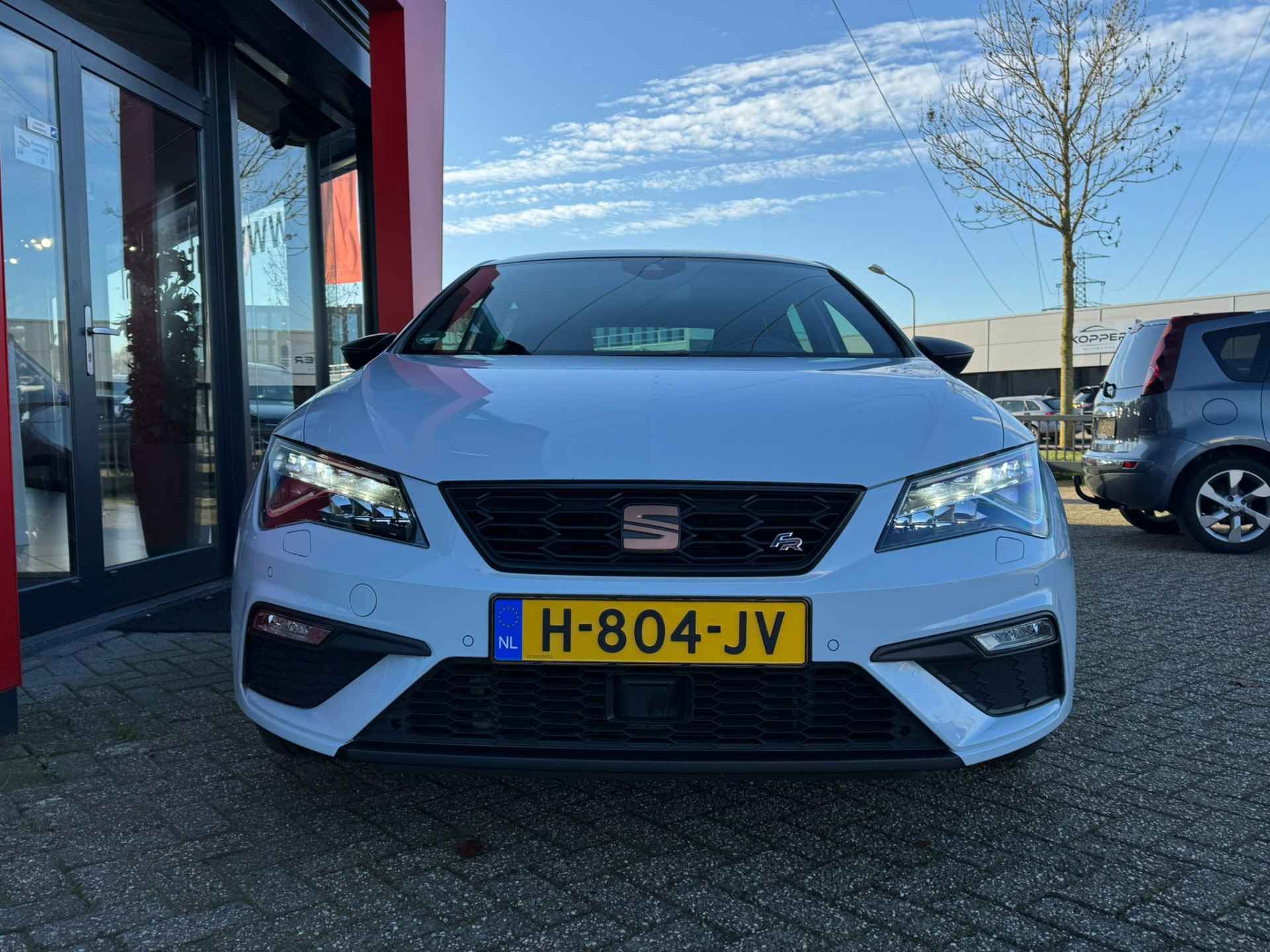 SEAT Leon 1.5 TSI FR Ultimate Edition Black / PANO / BEATS AUDIO / DCC / 18'' LMV / AFN. TREKHAAK / - 13/15