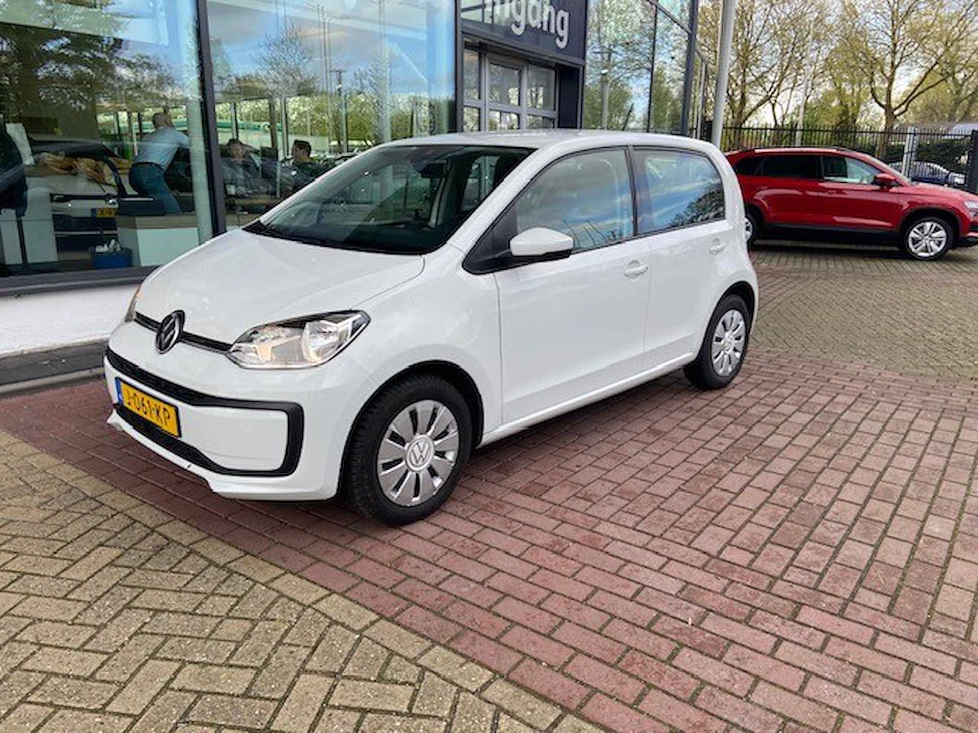 Volkswagen up! 1.0 BMT move up! / Climatronic/ Camera/ Parkeersensor A - 5/16