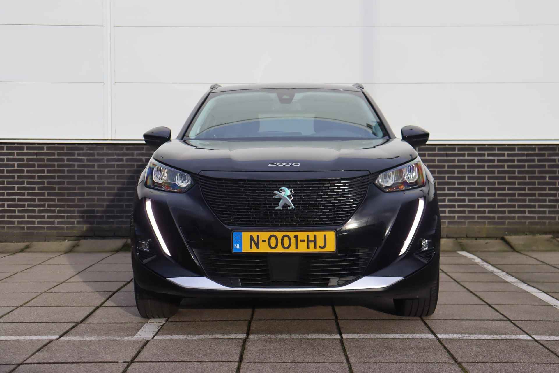 Peugeot e-2008 EV Allure Pack 50 kWh *Achteruitrijcamera * Climate Control * LED Koplampen - 2/46