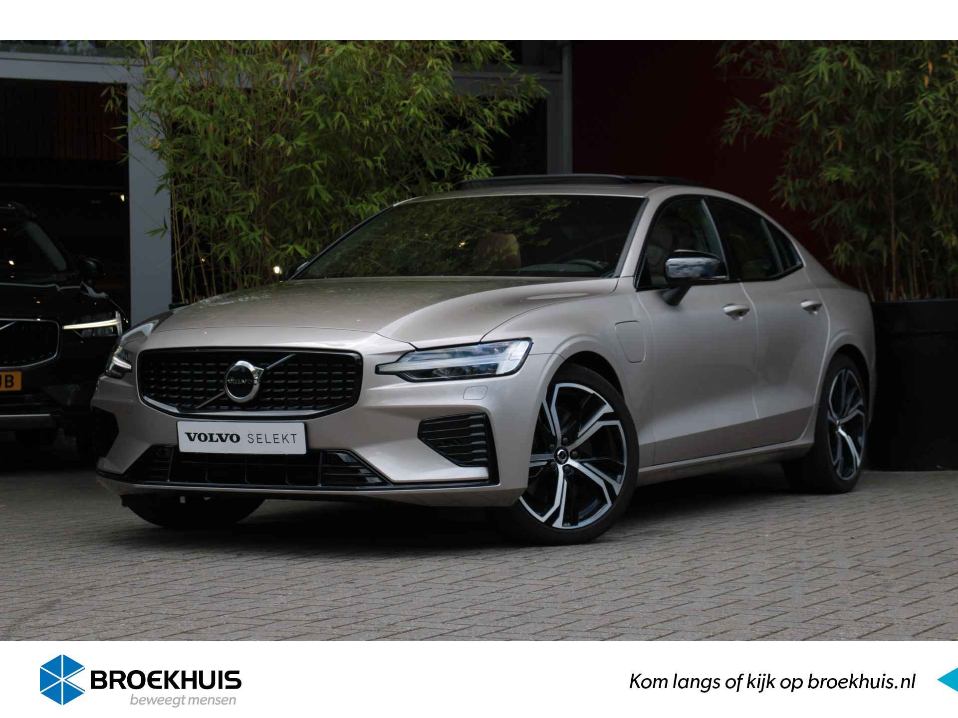 Volvo S60 Recharge T6 AWD 350pk Ultimate Dark | Massage | Stoelventilatie | Adaptive Cruise | Schuifdak | Harman/Kardon | Memory Seats | H | VERWACHT - 1/26