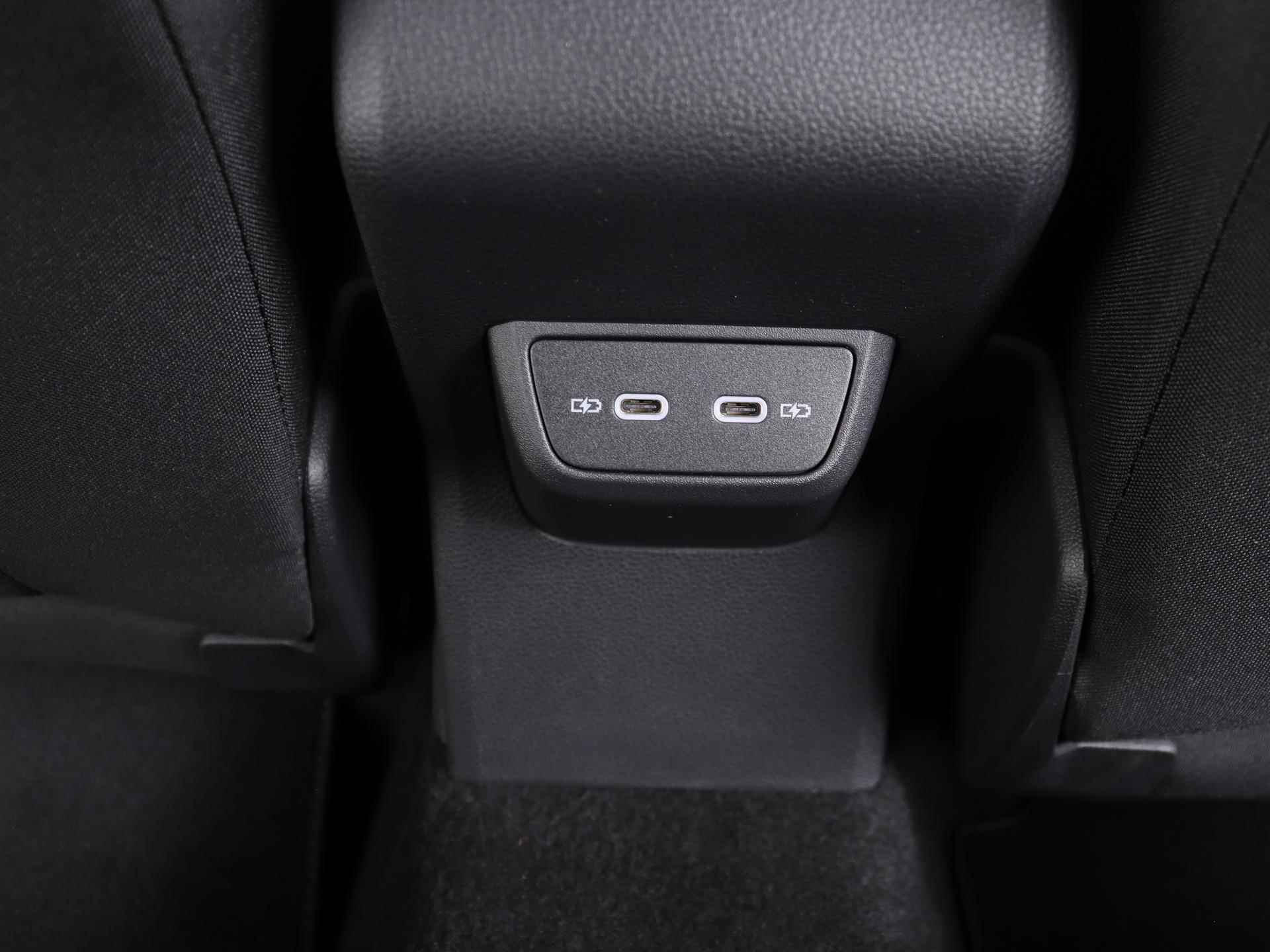 Volkswagen Taigo 1.5 TSI 150PK R-Line Business DSG | Pano.Dak | IQ.Light | Navi | Camera | Keyless | Adaptive Cruise | Stoelverwarming | Apple CarPlay | 18" LM 'Misano' | Getint Glas | - 22/53