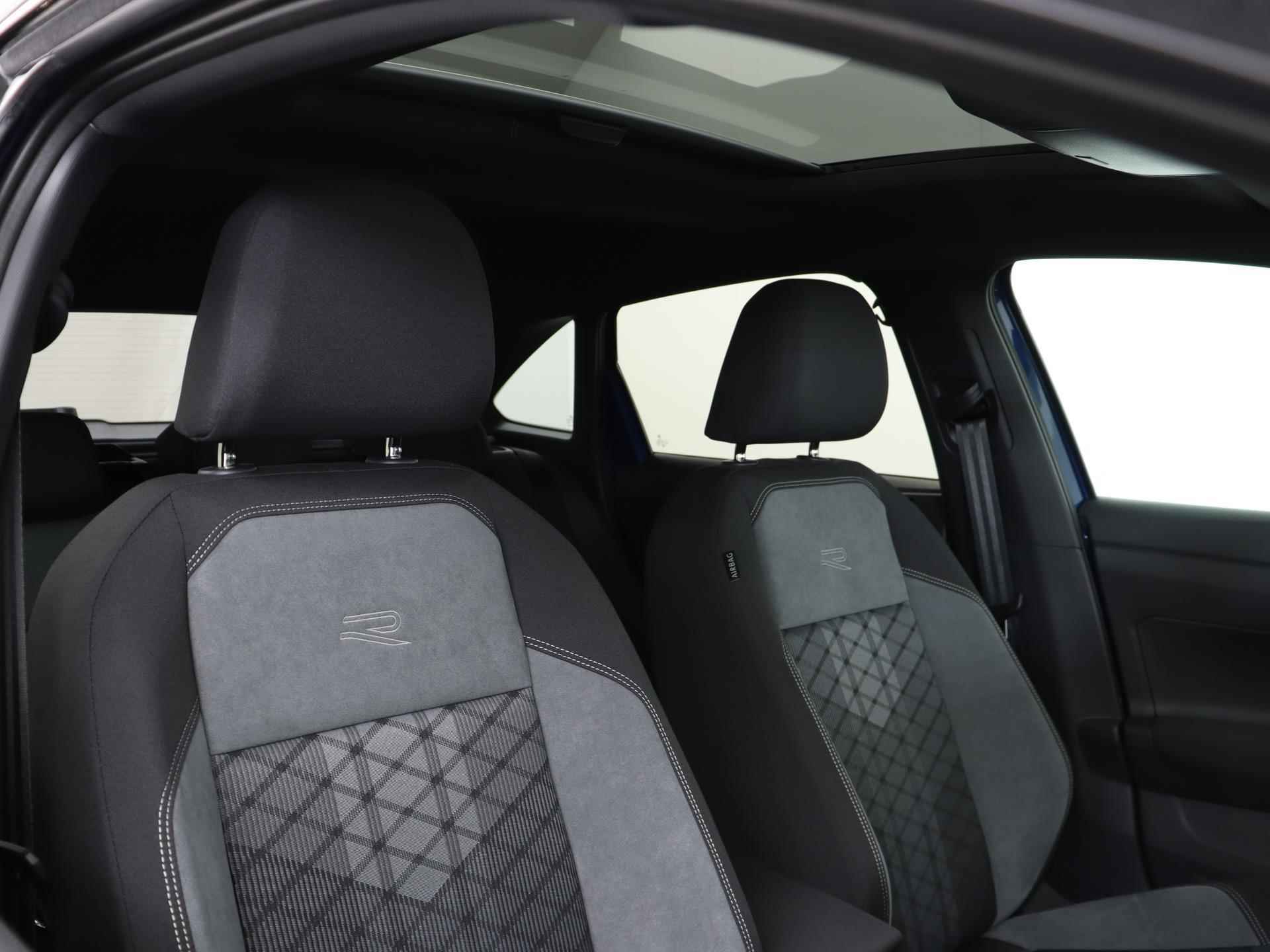 Volkswagen Taigo 1.5 TSI 150PK R-Line Business DSG | Pano.Dak | IQ.Light | Navi | Camera | Keyless | Adaptive Cruise | Stoelverwarming | Apple CarPlay | 18" LM 'Misano' | Getint Glas | - 26/53