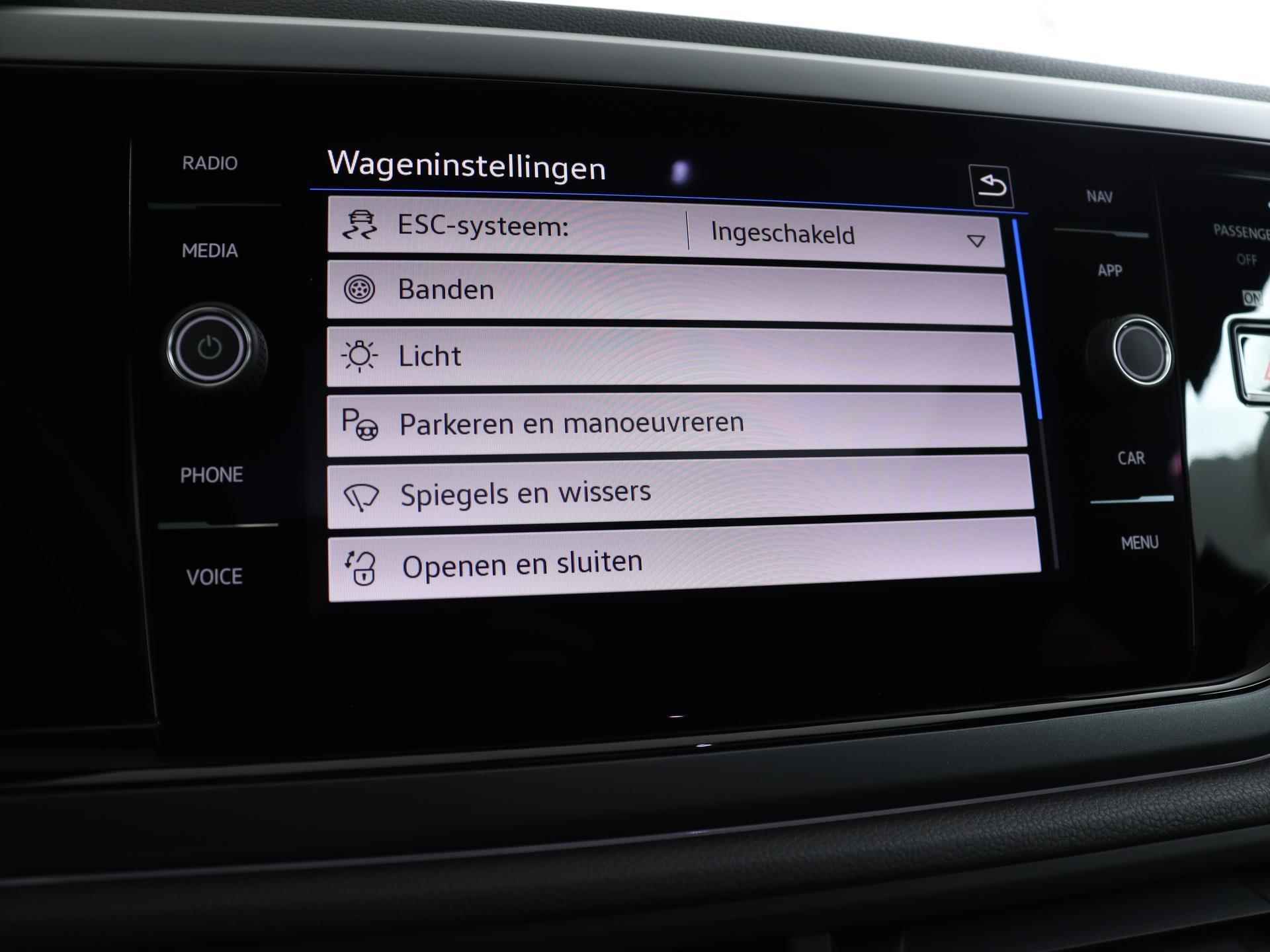 Volkswagen Taigo 1.5 TSI 150PK R-Line Business DSG | Pano.Dak | IQ.Light | Navi | Camera | Keyless | Adaptive Cruise | Stoelverwarming | Apple CarPlay | 18" LM 'Misano' | Getint Glas | - 42/53