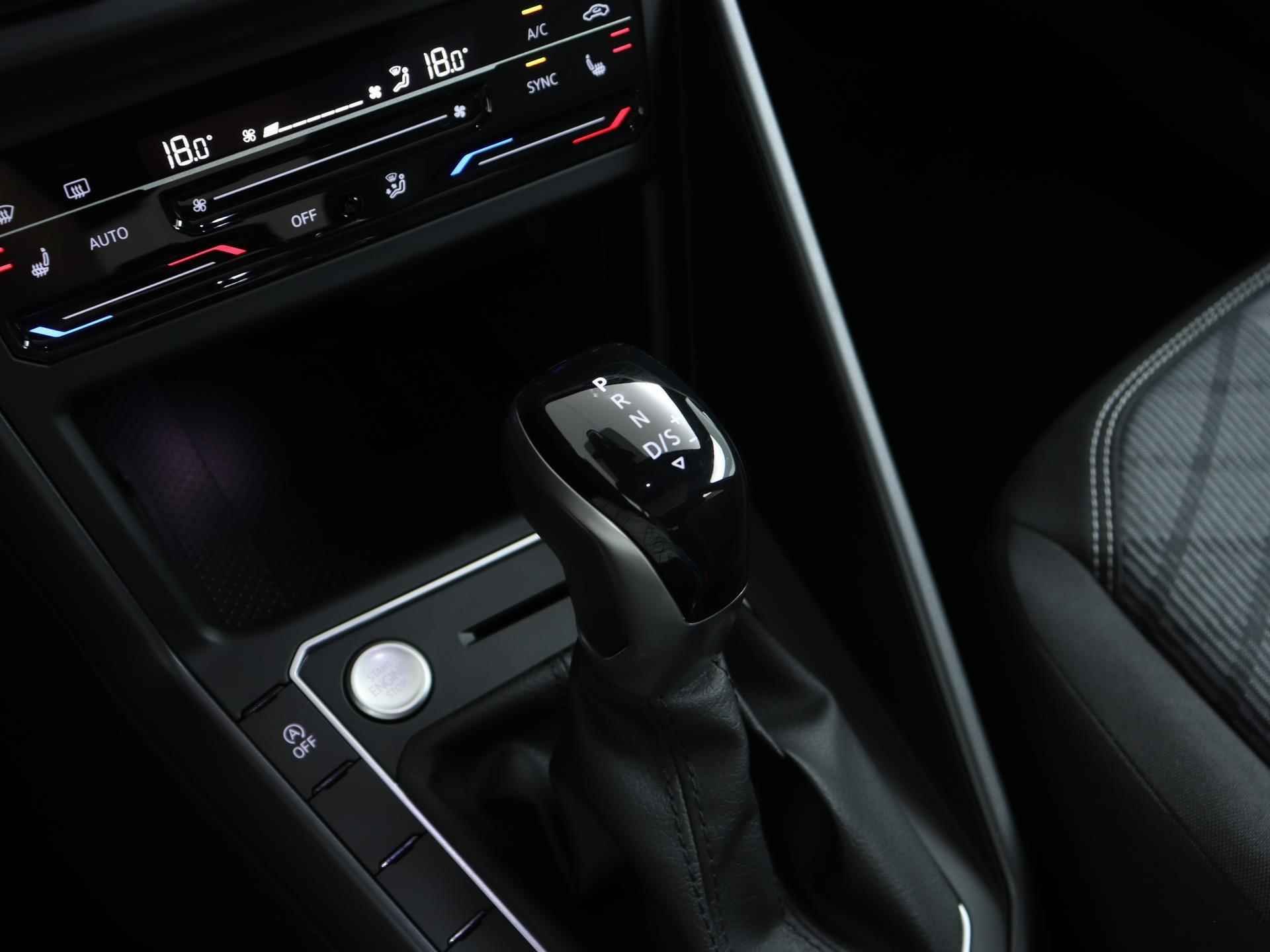 Volkswagen Taigo 1.5 TSI 150PK R-Line Business DSG | Pano.Dak | IQ.Light | Navi | Camera | Keyless | Adaptive Cruise | Stoelverwarming | Apple CarPlay | 18" LM 'Misano' | Getint Glas | - 51/53