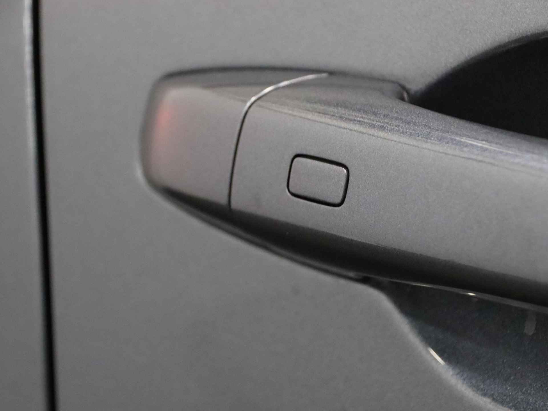 Renault Clio 1.0 TCe Bi-Fuel Intens | Trekhaak | Parkeersensoren achter | Automatische airco | Apple Carplay / android Auto | - 13/38