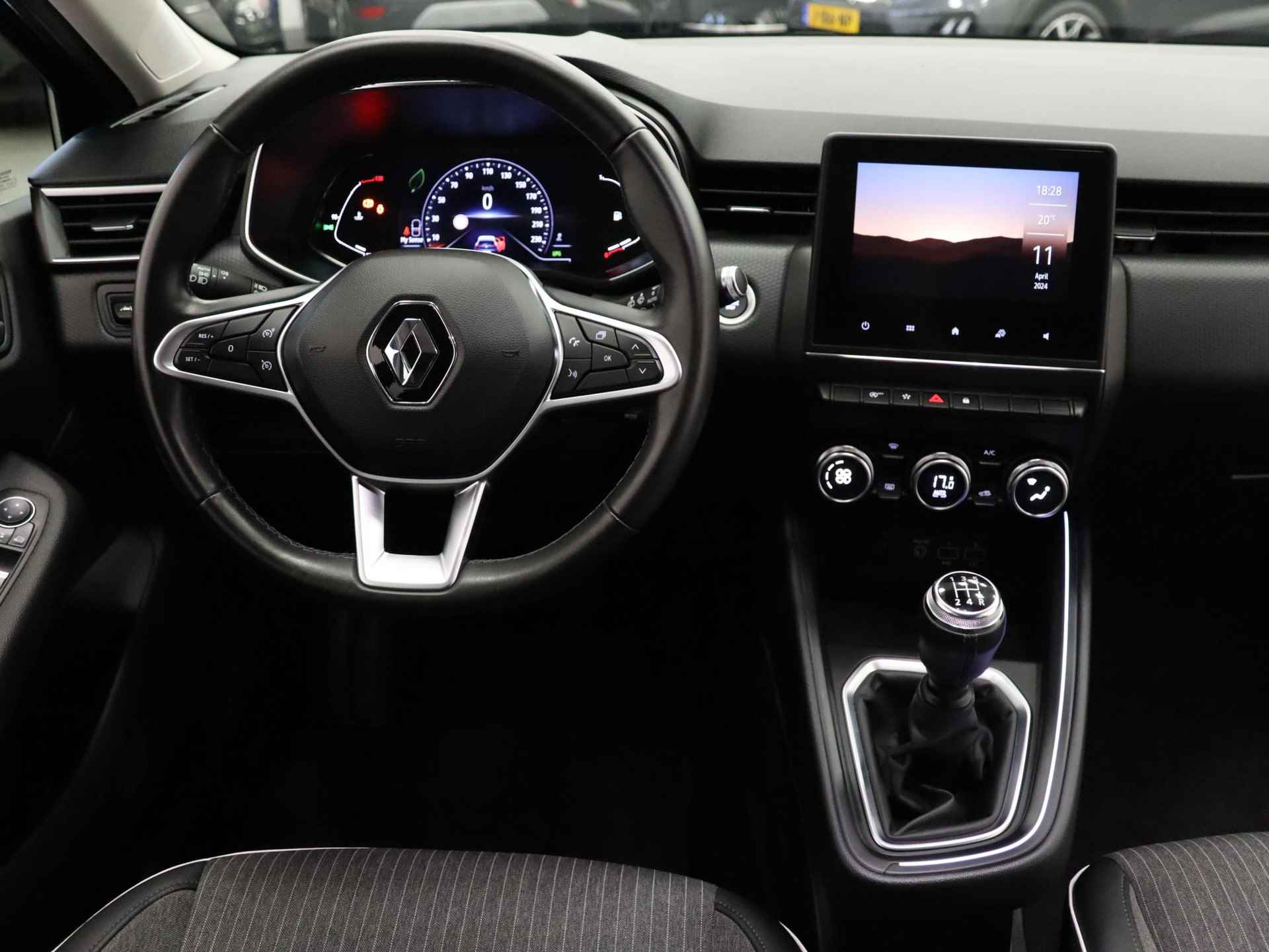 Renault Clio 1.0 TCe Bi-Fuel Intens | Trekhaak | Parkeersensoren achter | Automatische airco | Apple Carplay / android Auto | - 20/38