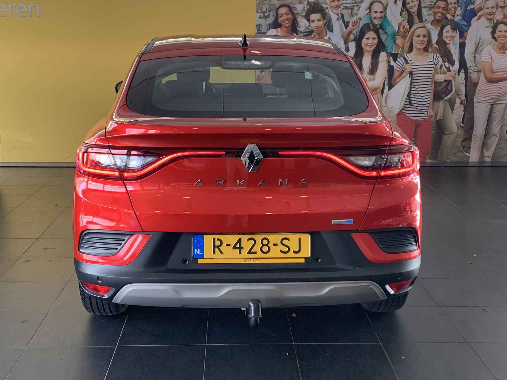 Renault Arkana 1.6 E-Tech Hybrid 145 Zen AUTOMAAT | TREKHAAK | NAVIGATIE | ACHTERUITRIJCAMERA | PARKEERSENSOREN VOOR-EN ACHTER | LICHTMETALEN VELGEN - 5/17