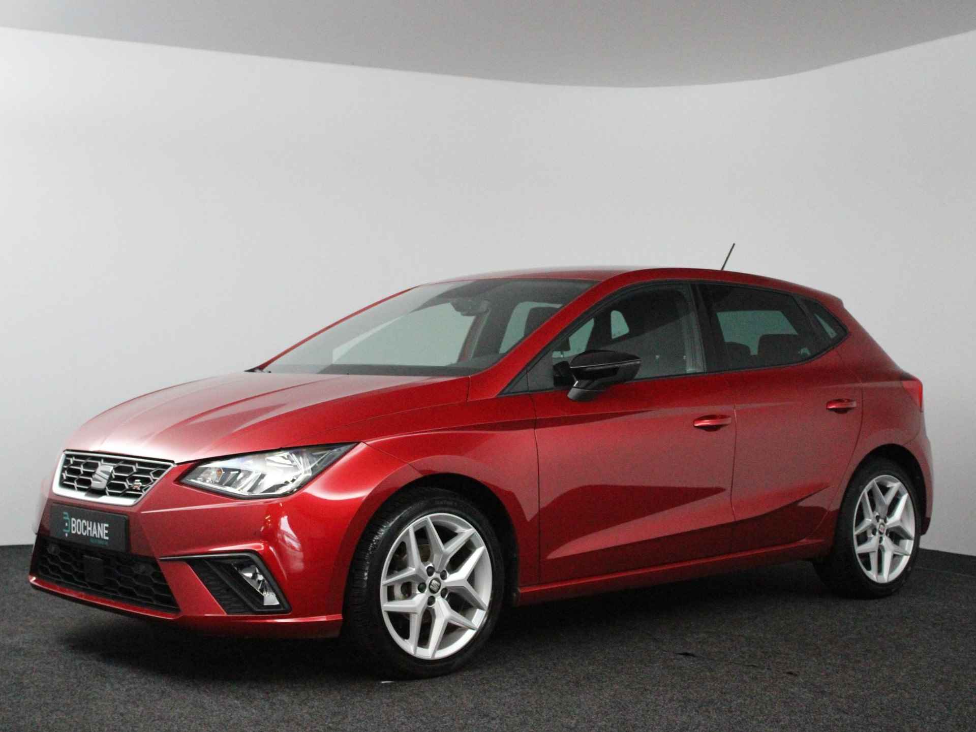 SEAT Ibiza 1.0 TSI FR Business Intense | Achteruitrijcamera | Navigatie | Apple CarPlay/ Android Auto | Climate Control | - 3/45