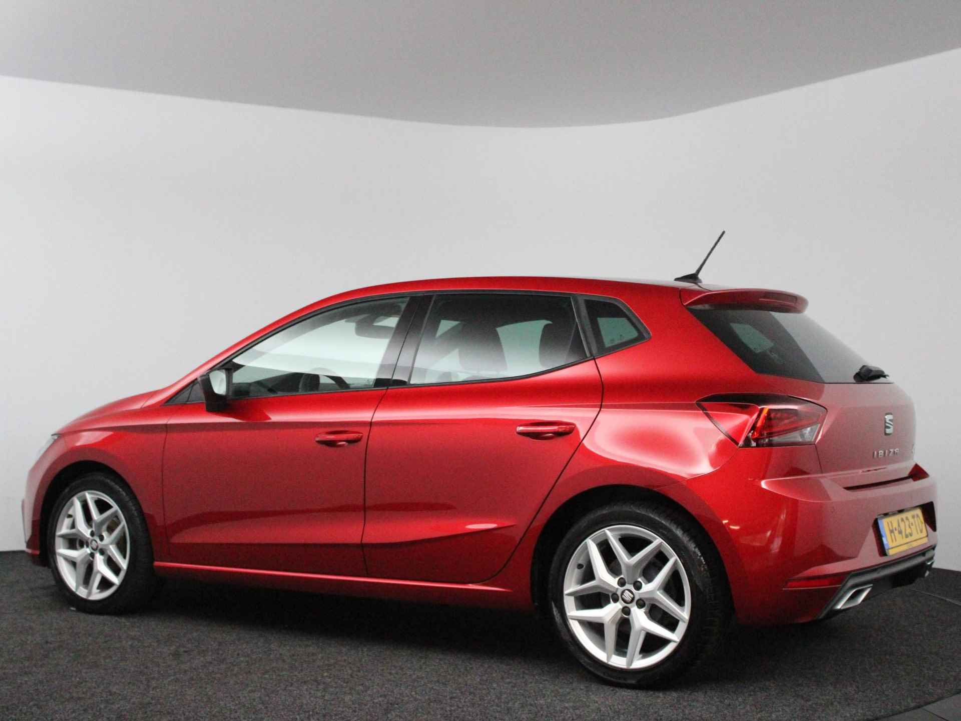 SEAT Ibiza 1.0 TSI FR Business Intense | All-Season banden - 7/45