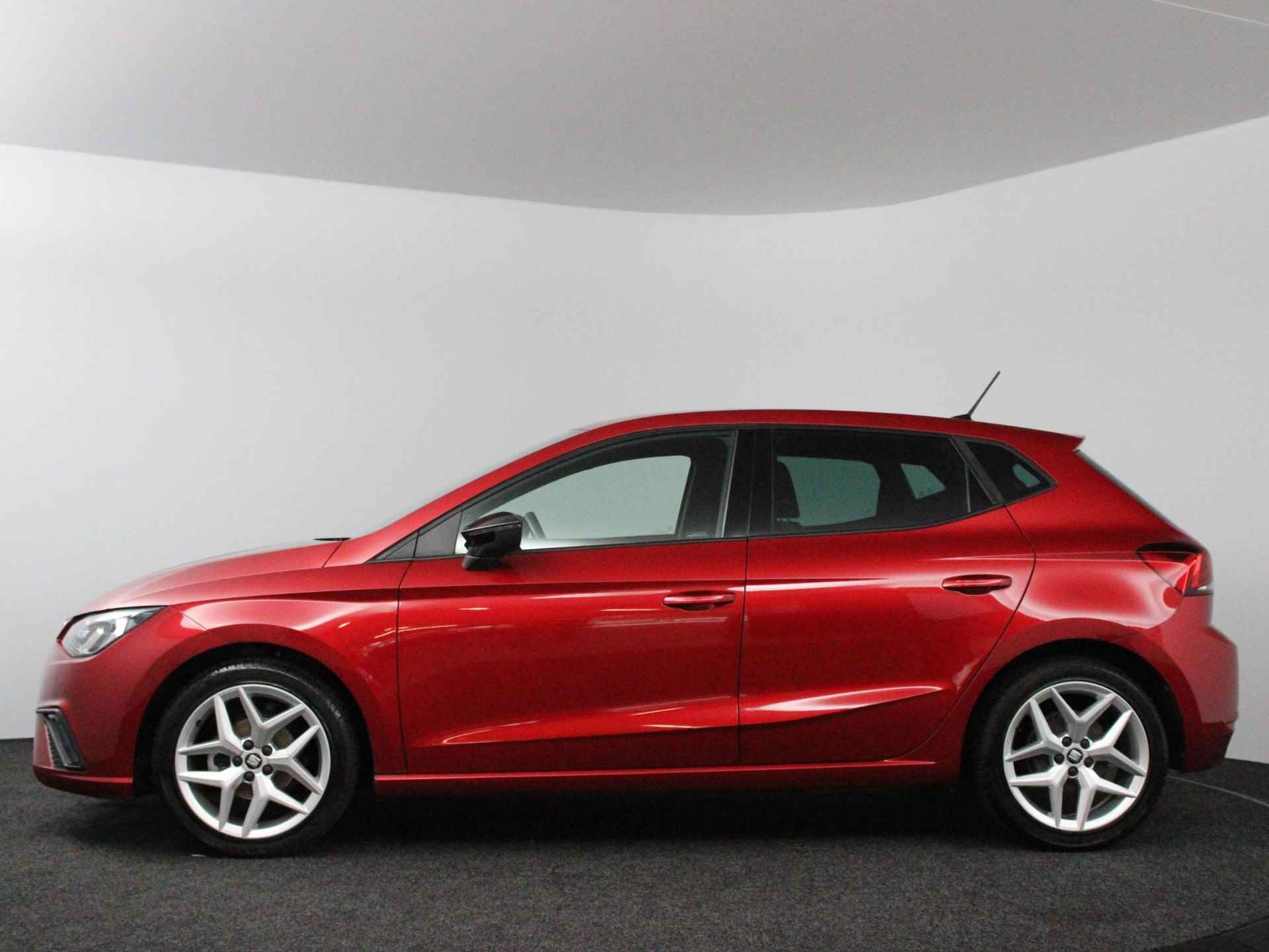 SEAT Ibiza 1.0 TSI FR Business Intense | All-Season banden - 15/45