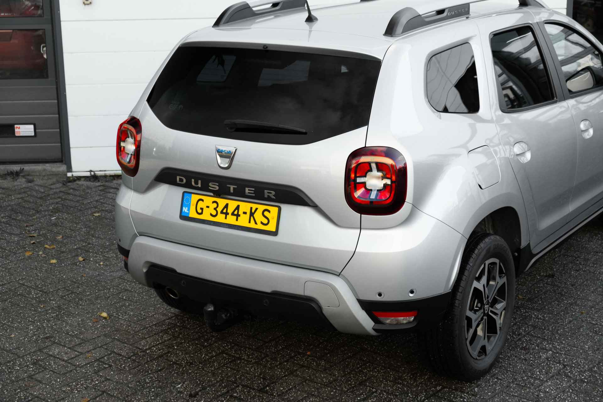 Dacia Duster 1.3 TCe 150 PK Prestige | Trekhaak | Camera achter | Apple car Play | | incl. Bovag rijklaarpakket met 12 maanden garantie | - 18/50