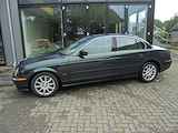 Jaguar S-Type 3.0 V6 EXECUTIVE staat in de Krim