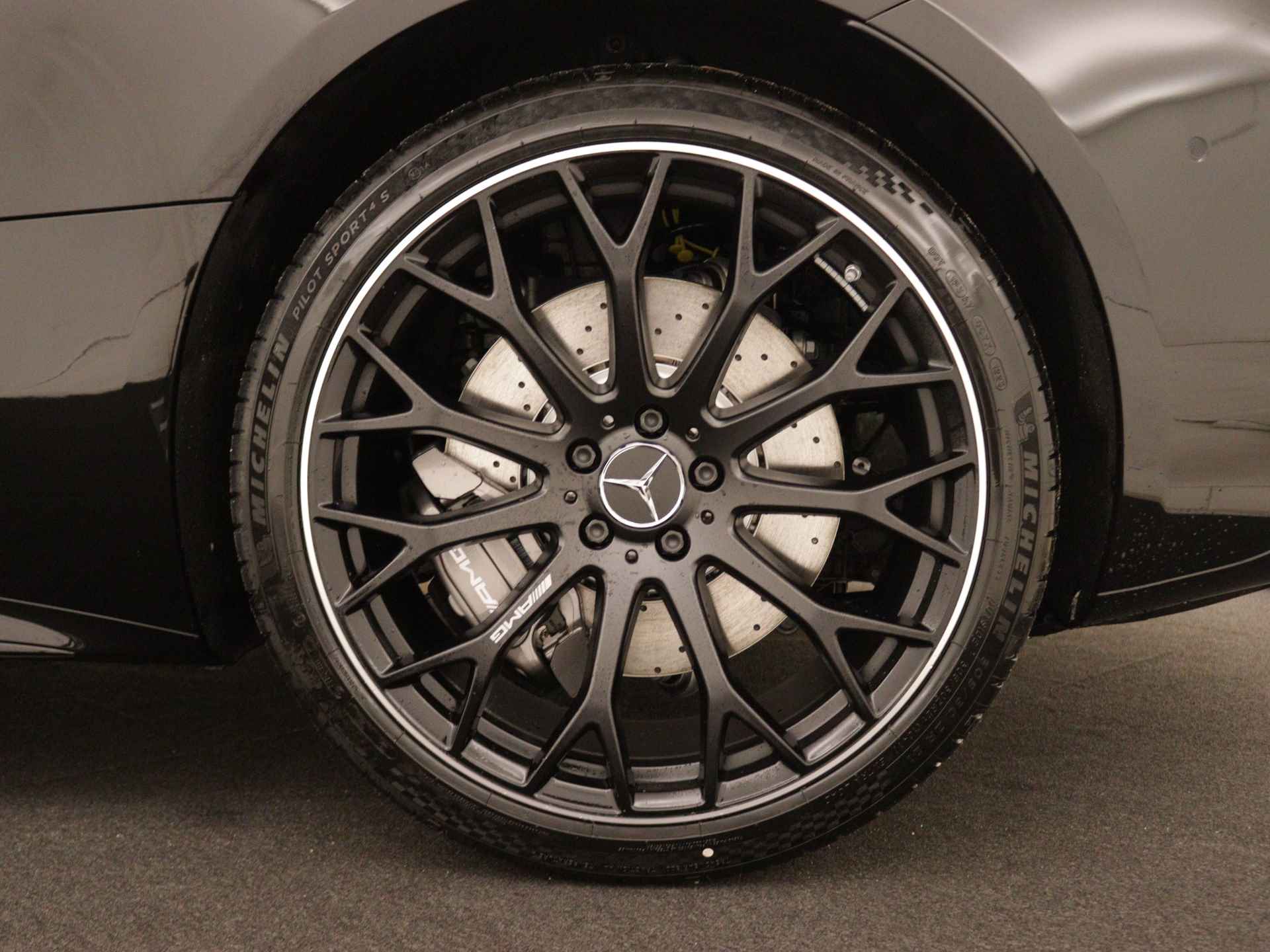 Mercedes-Benz SL-Klasse Roadster 43 | AMG Carbon | 21 inch AMG-velgen | AMG Nightpakket II | Premium Plus pakket | Burmester Surround Sound systeem | Head-up display | - 41/48