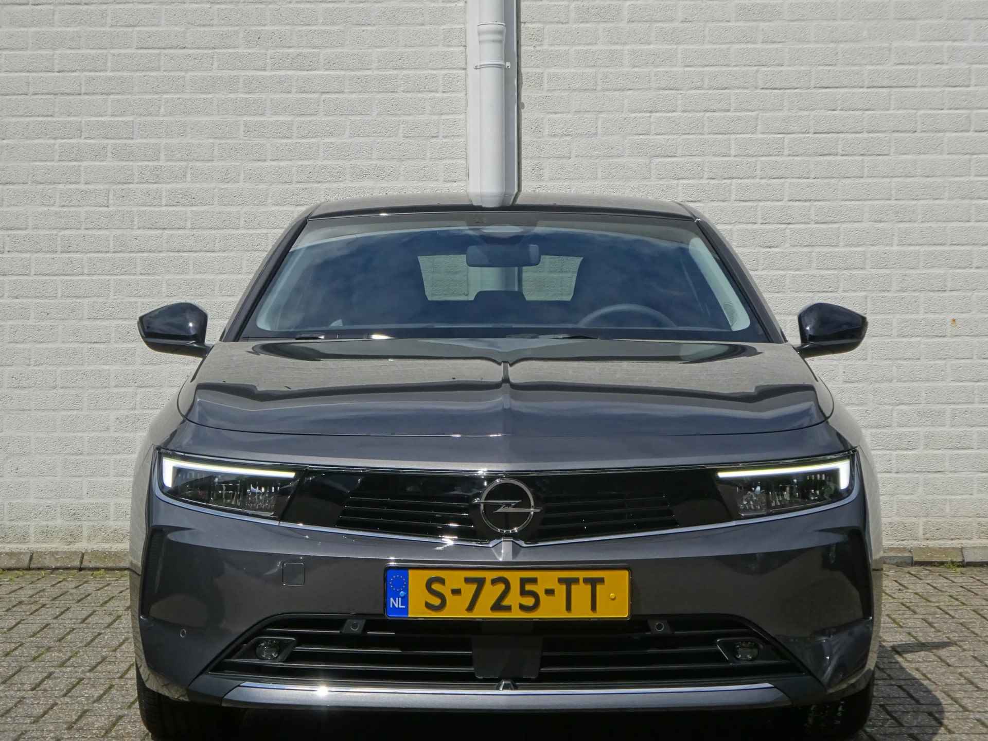 Opel Astra 1.2 Turbo 130pk 6 versnellingen Business Edition | AGR STOELEN | RESERVEWIEL VOORBEREIDING | TREKHAAK | PER 25-11 BESCHIKBAAR | - 6/44
