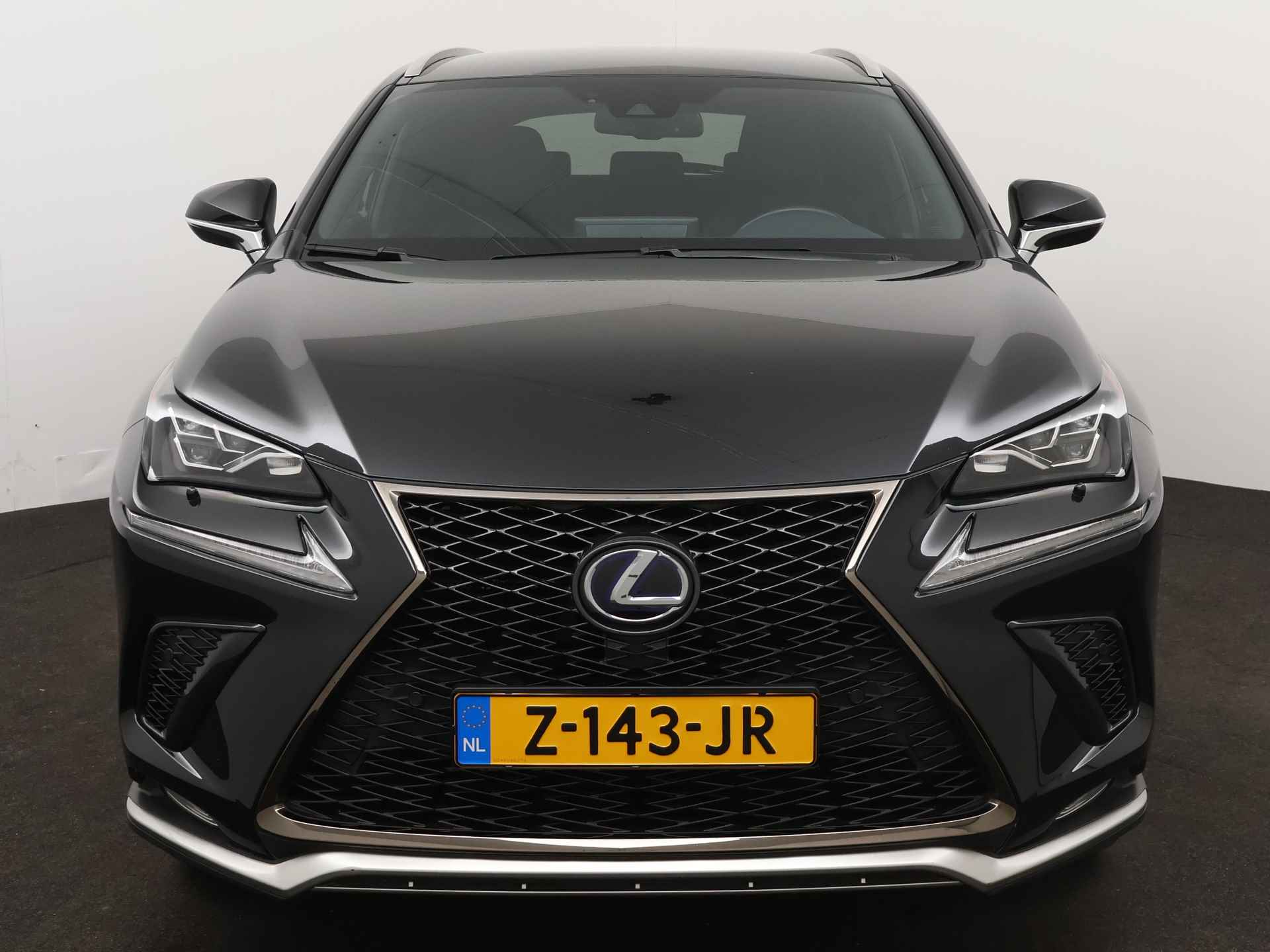 Lexus NX 300h AWD F-Sport Limited | Trekhaak | Premium Navigatie | Safety System | - 28/47