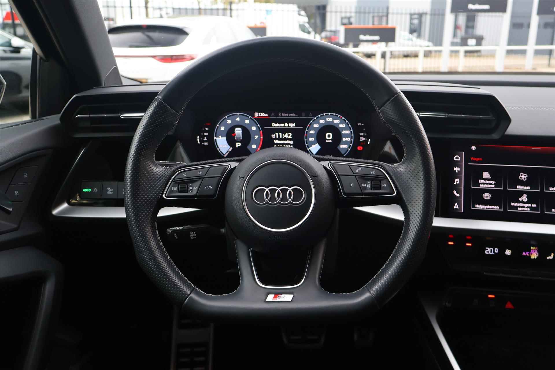 Audi A3 Sportback 35 TFSI S-Line 150pk | Carplay | DAB | Virtual | Rijstrooksensor | 1e Eigenaar - 17/47