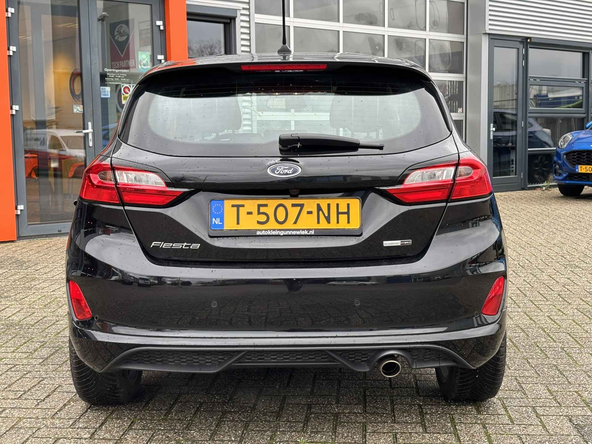 Ford Fiesta 1.0 EcoBoost Hybrid ST-Line / Camera / Airco / Stoel & Suurverwarming - 29/31