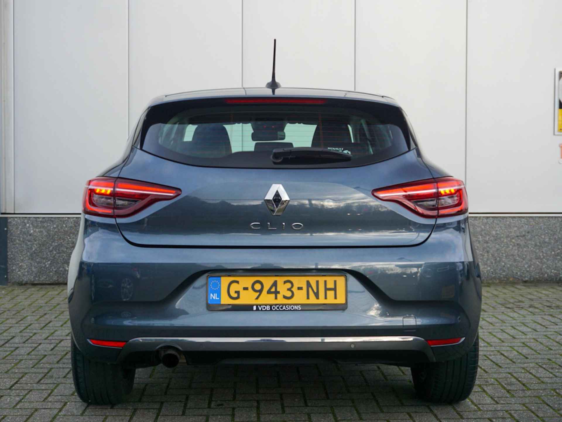 Renault Clio 1.0 TCe Intens Groot navi | 360 Camera | CarPlay | Half Leder | - 6/25