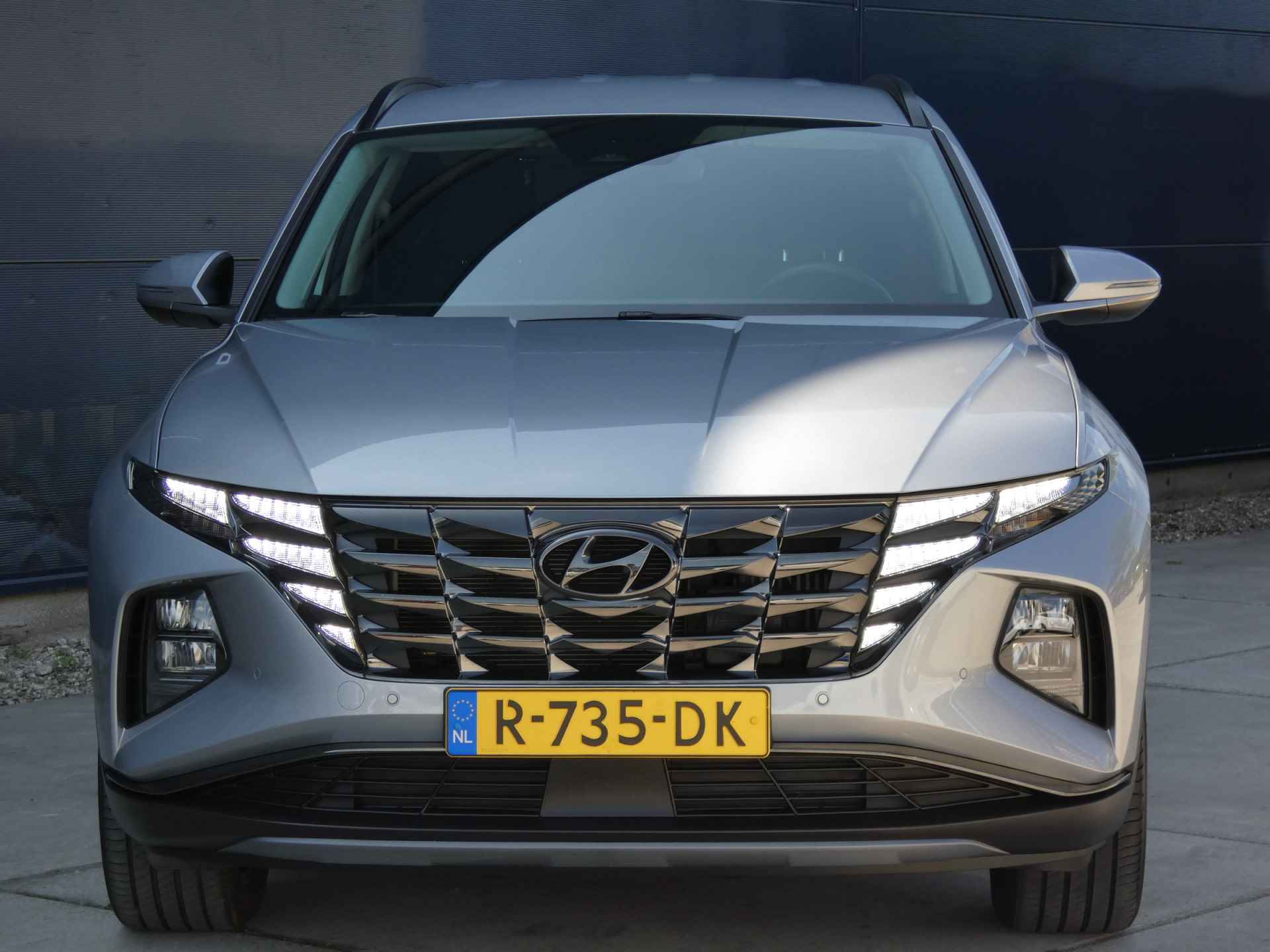 Hyundai Tucson 1.6 T-GDI 265pk PHEV Comfort Smart | Navigatie | Parkeercamera | Plug-In Hybrid - 18/34