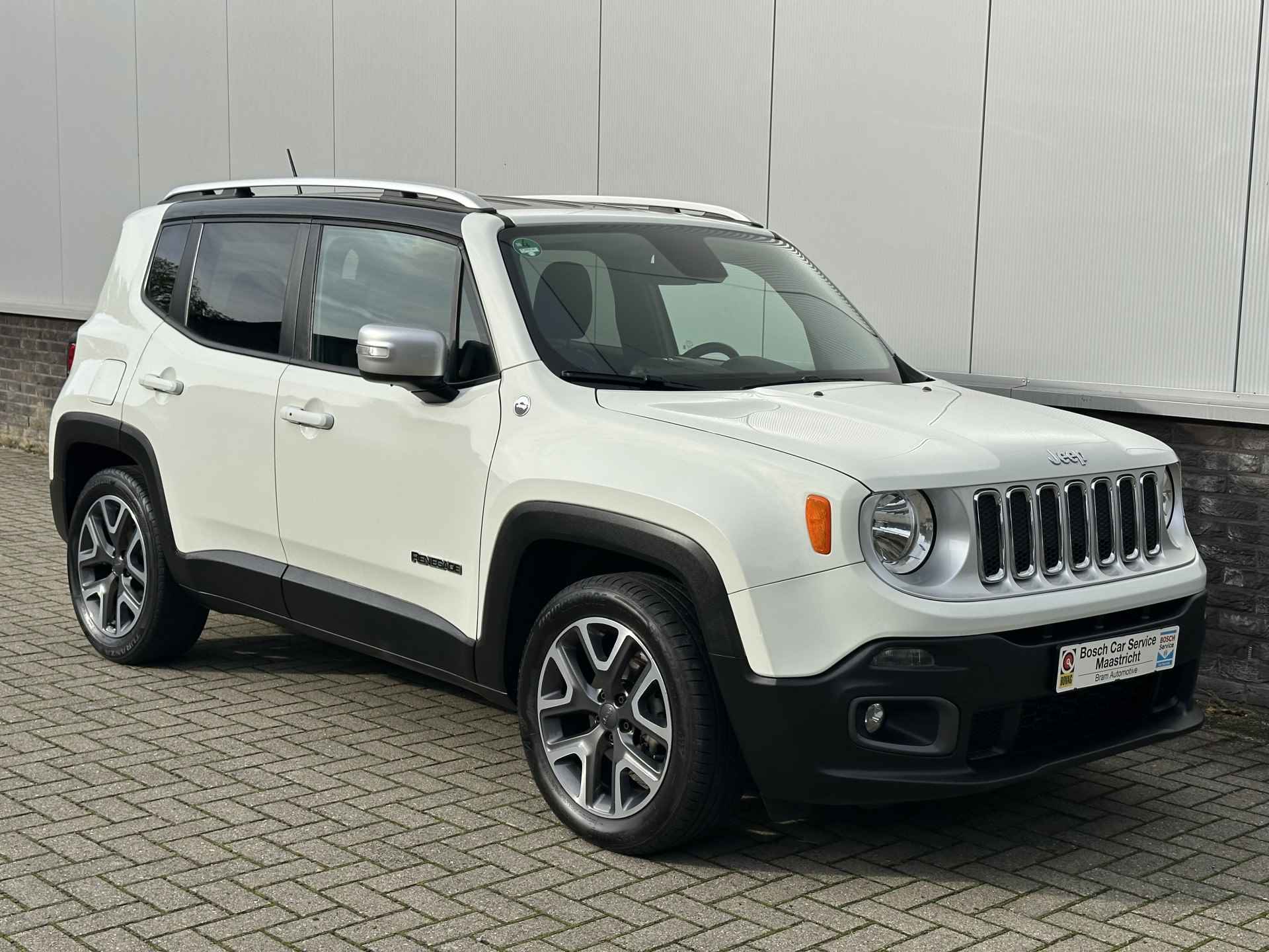 Jeep Renegade 1.4 MultiAir LIMITED | Key-less | Leer | 18" | PDC | Climate | Garantie  Interesse, Proefrit? Bel of app met: 06-24 28 28 42 - 4/29