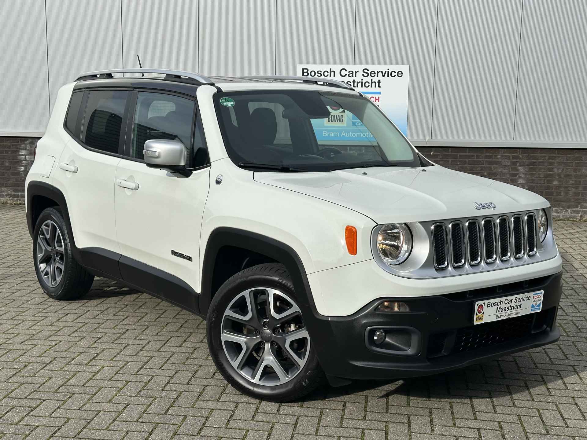 Jeep Renegade 1.4 MultiAir LIMITED | Key-less | Leer | 18" | PDC | Climate | Garantie  Interesse, Proefrit? Bel of app met: 06-24 28 28 42 - 5/29