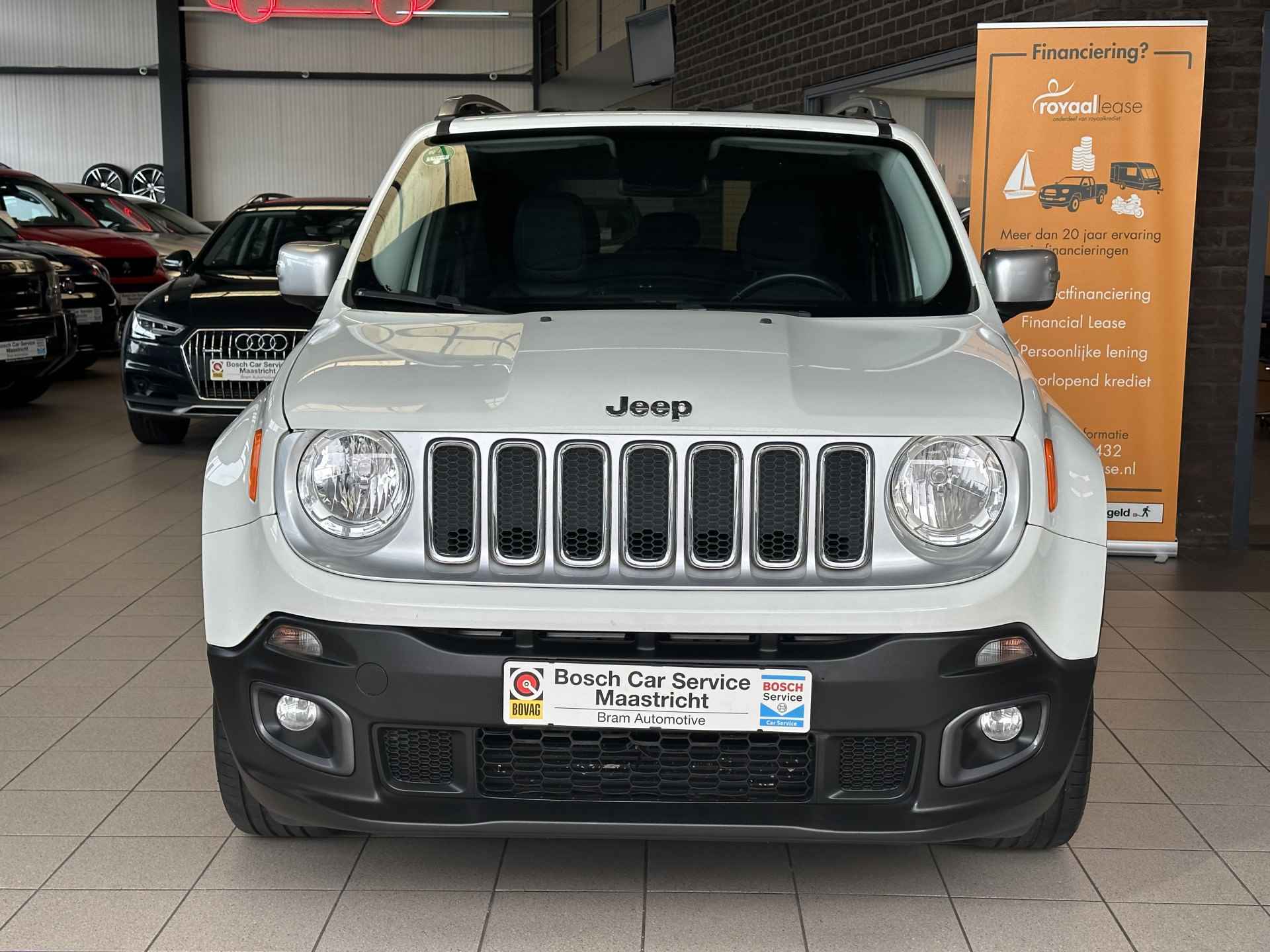 Jeep Renegade 1.4 MultiAir LIMITED | Key-less | Leer | 18" | PDC | Climate | Garantie  Interesse, Proefrit? Bel of app met: 06-24 28 28 42 - 8/29