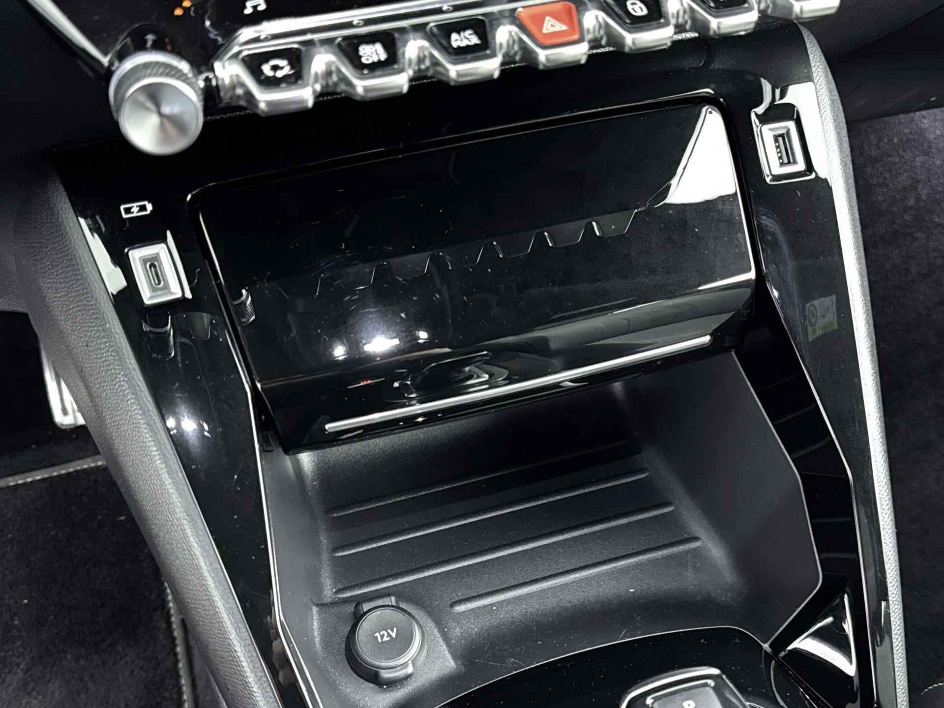 Peugeot e-208 EV GT Pack 50 kWh 136 pk | Stoelverwarming | Navigatie | Achteruitrijcamera | Adaptieve cruise control | All season - 19/36