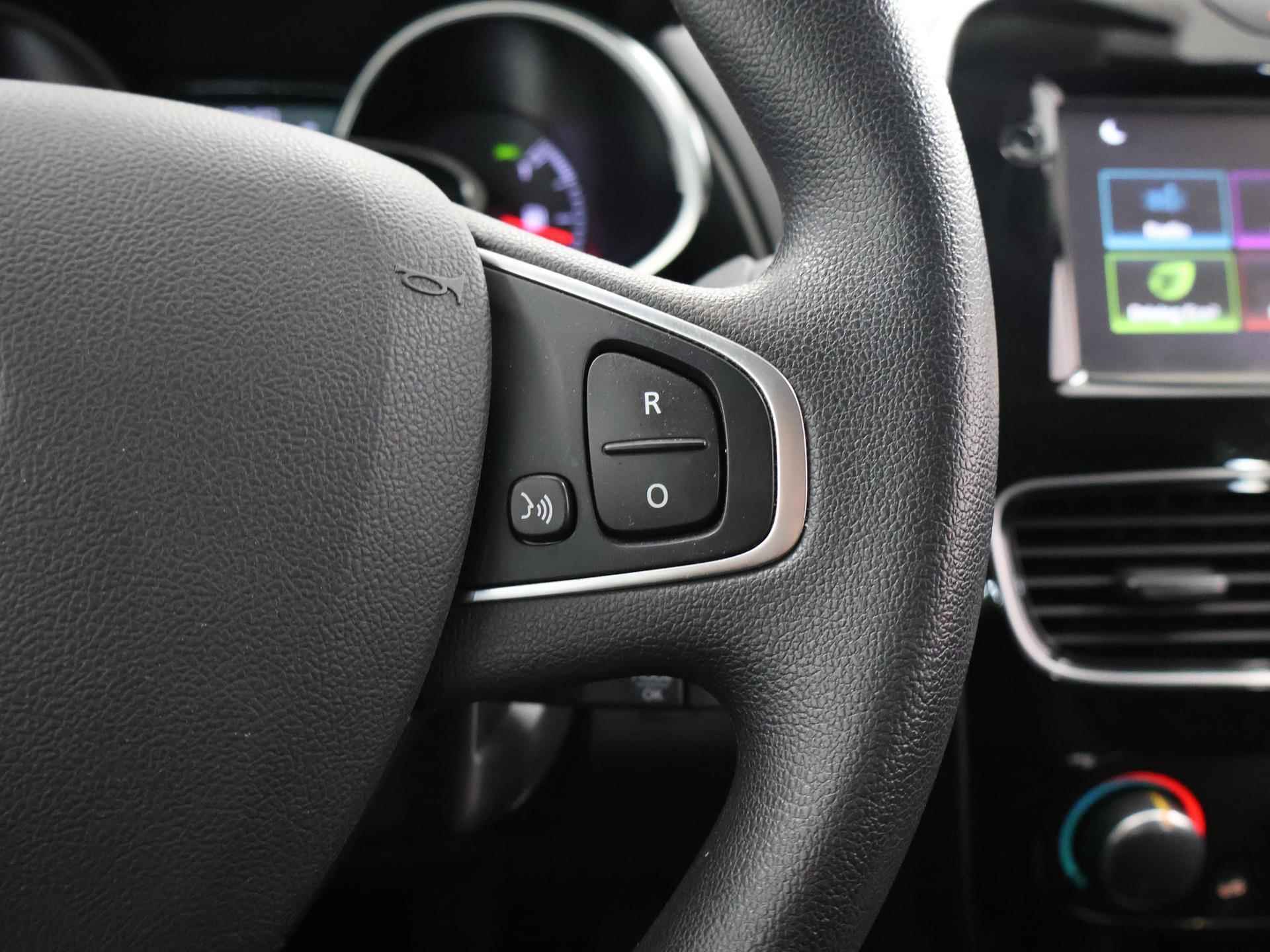 Renault Clio Estate 0.9 TCe Zen | Navigatie | Bluetooth | Airco | Keyless go | - 28/39