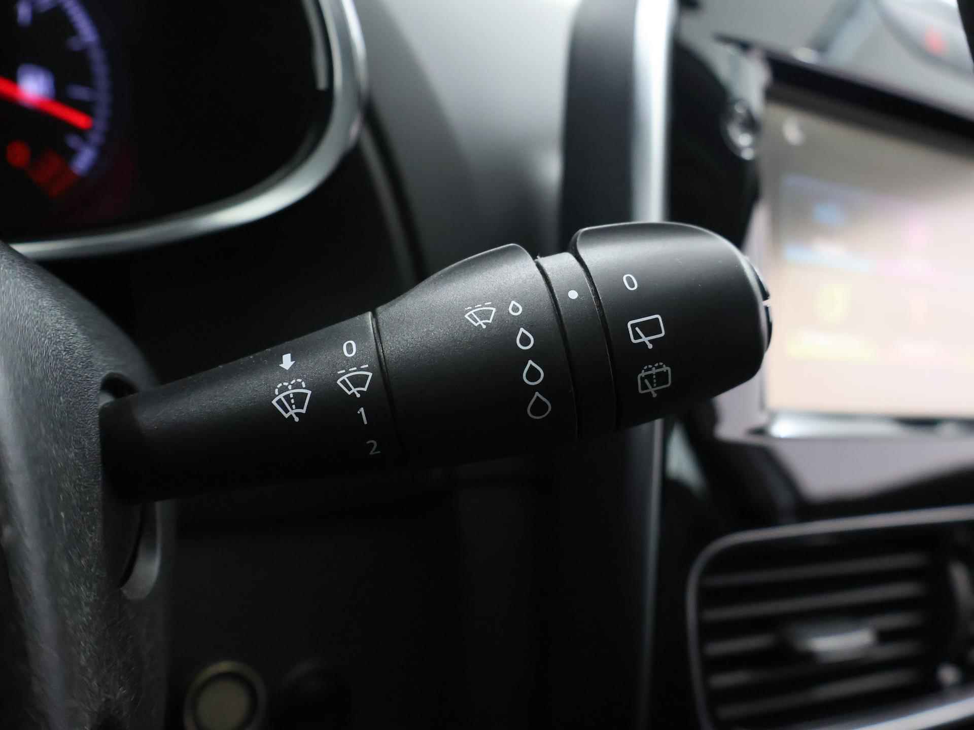 Renault Clio Estate 0.9 TCe Zen | Navigatie | Bluetooth | Airco | Keyless go | - 29/39