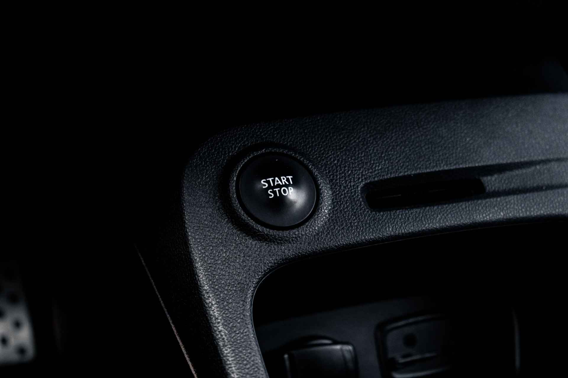 Renault Captur 1.3 TCe 150pk Version S | Automaat | Reservewiel | Stoelverwarming | incl. Bovag rijklaarpakket met 12 maanden garantie - 39/48