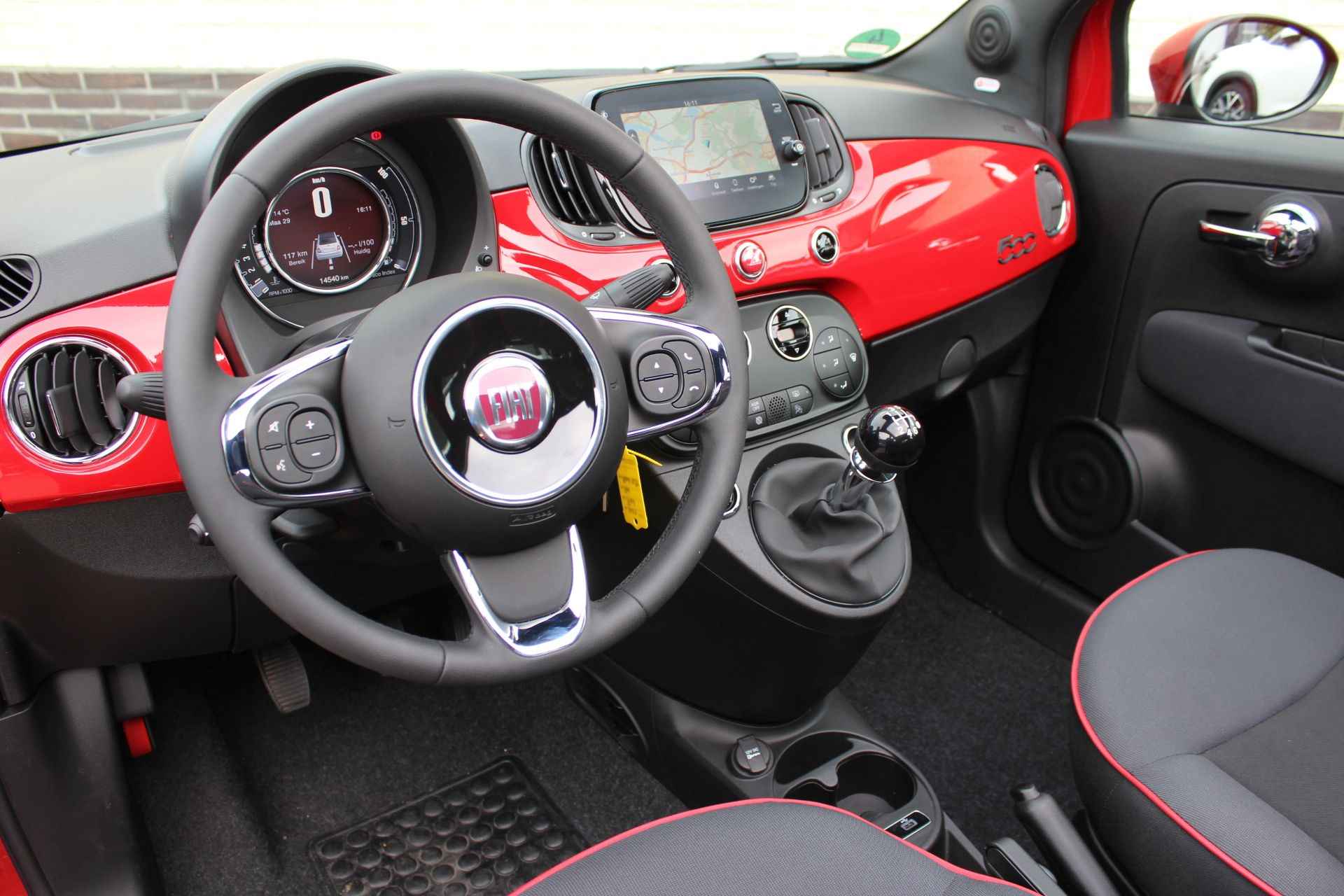 Fiat 500C 1.0 Hybrid RED | Uniek! | Navigatie | Beats Audio | Cruise - 4/30